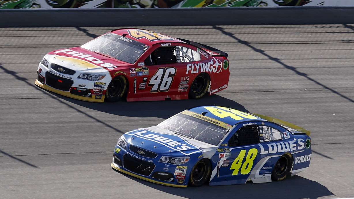 Jimmie Johnson finishes 12th in first Chase race