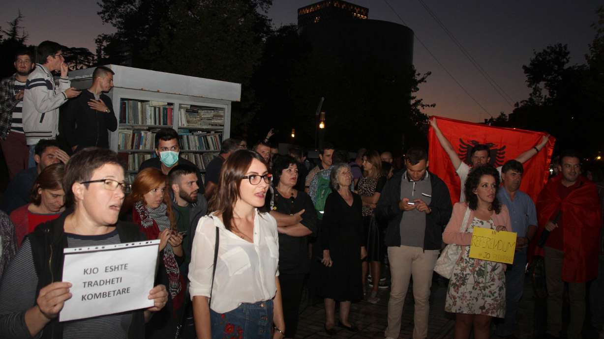 Albania passes divisive law on importing garbage