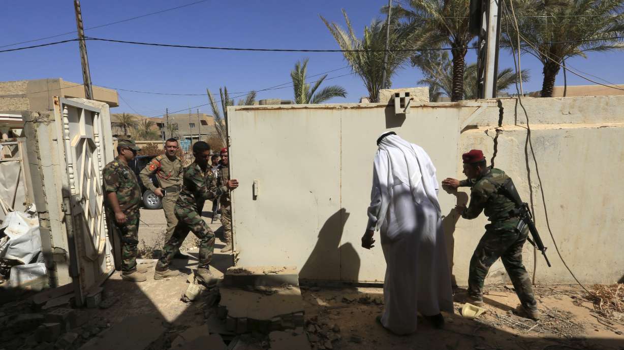 After IS, a painful return for residents of Iraq's Fallujah