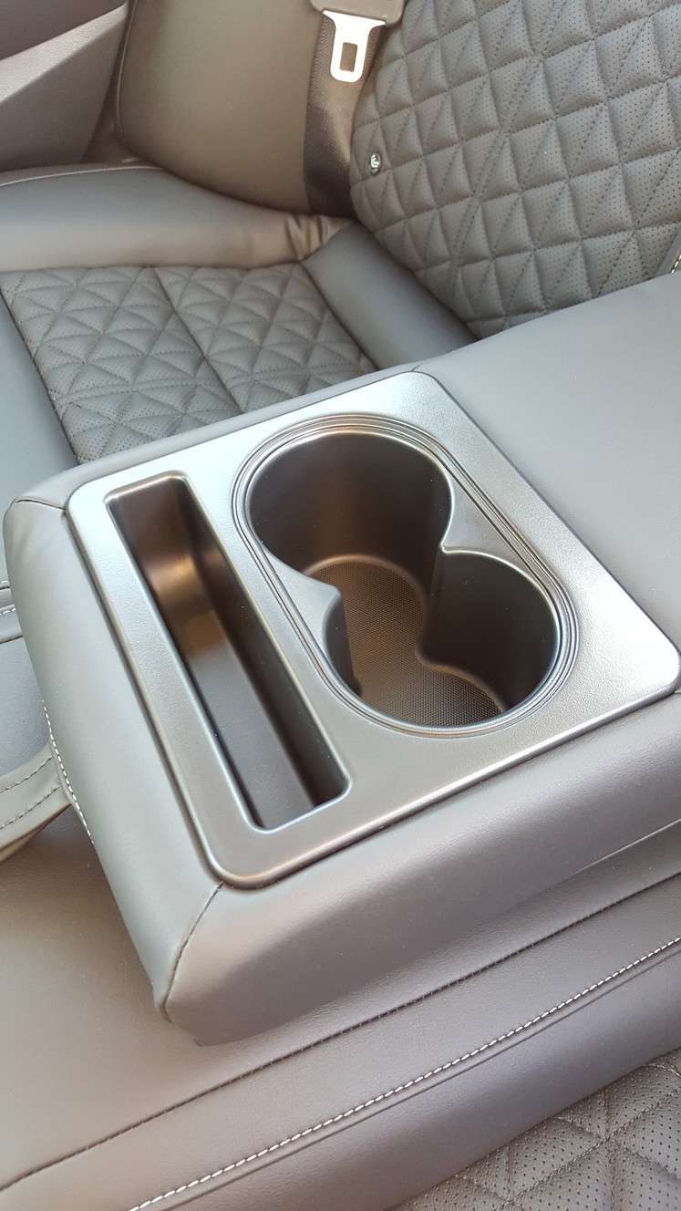Rear-seat arm rest of the Nissan Maxima. (Photo: Mike Stapley)