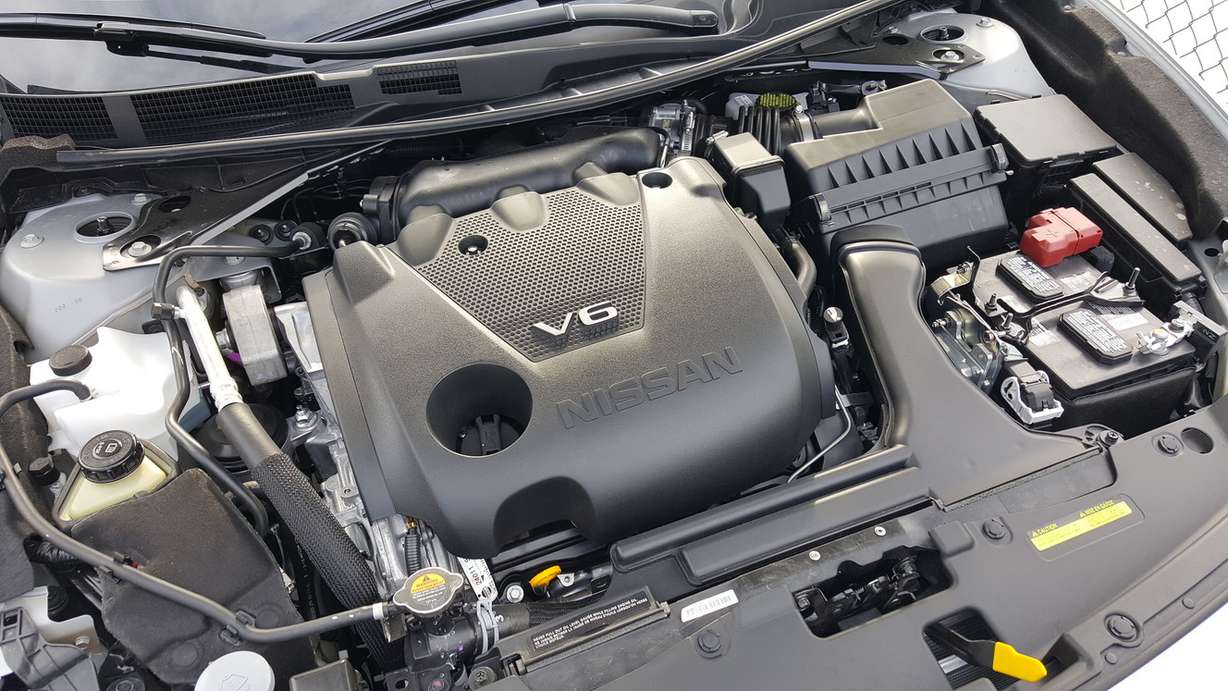 The 3.5 liter V6 engine of the Nissan Maxima. (Photo: Mike Stapley)