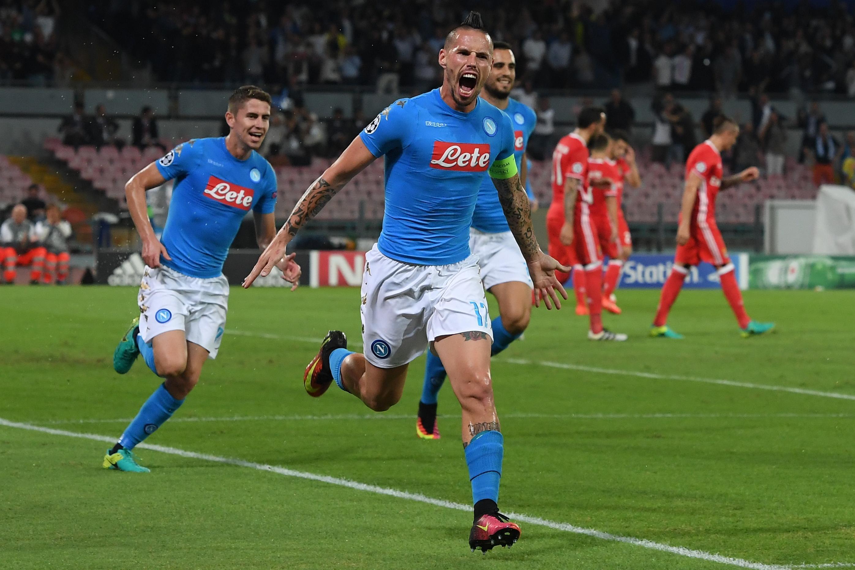 No Higuain, no problem: Napoli beats Benfica 4-2 in CL
