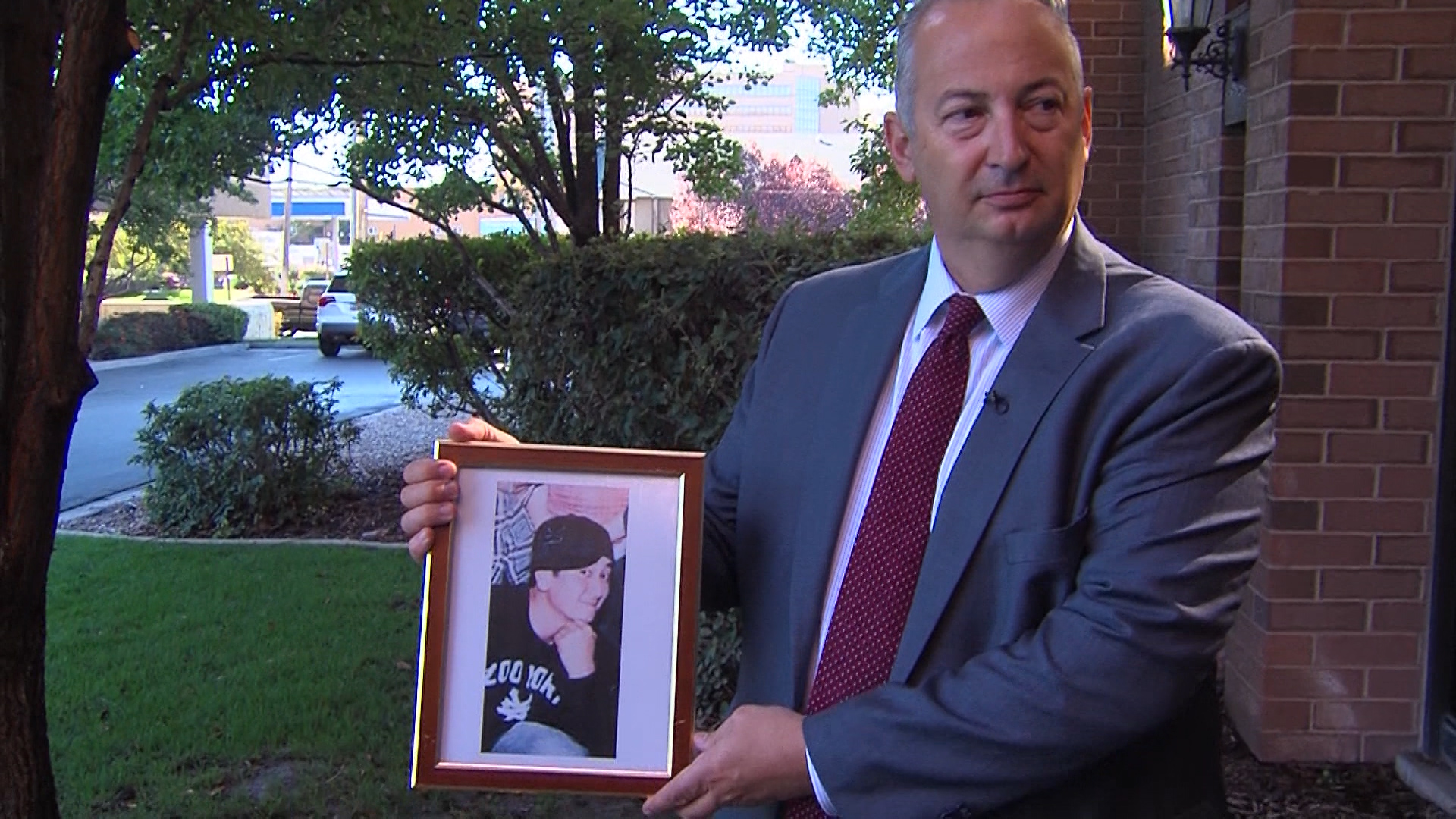 Utah is fourth in the nation for fatal drug overdoses, according to the Utah Department of Health. That's one reason state law enforcement and health care professionals came together this week for a two-day Utah Heroin and Opioid Summit. (KSL TV)