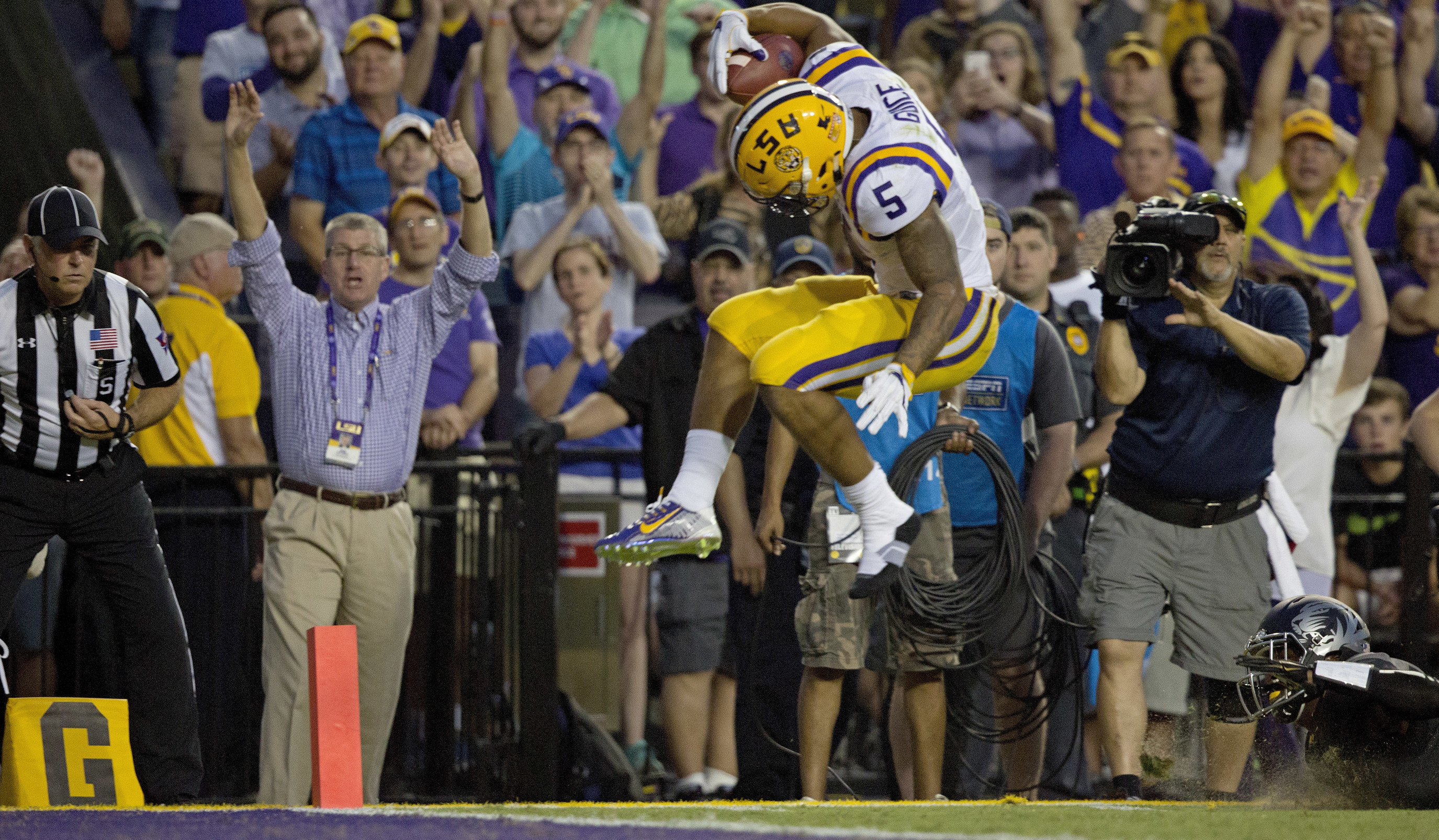 Guice helps LSU open Orgeron era with 42-7 win over Missouri
