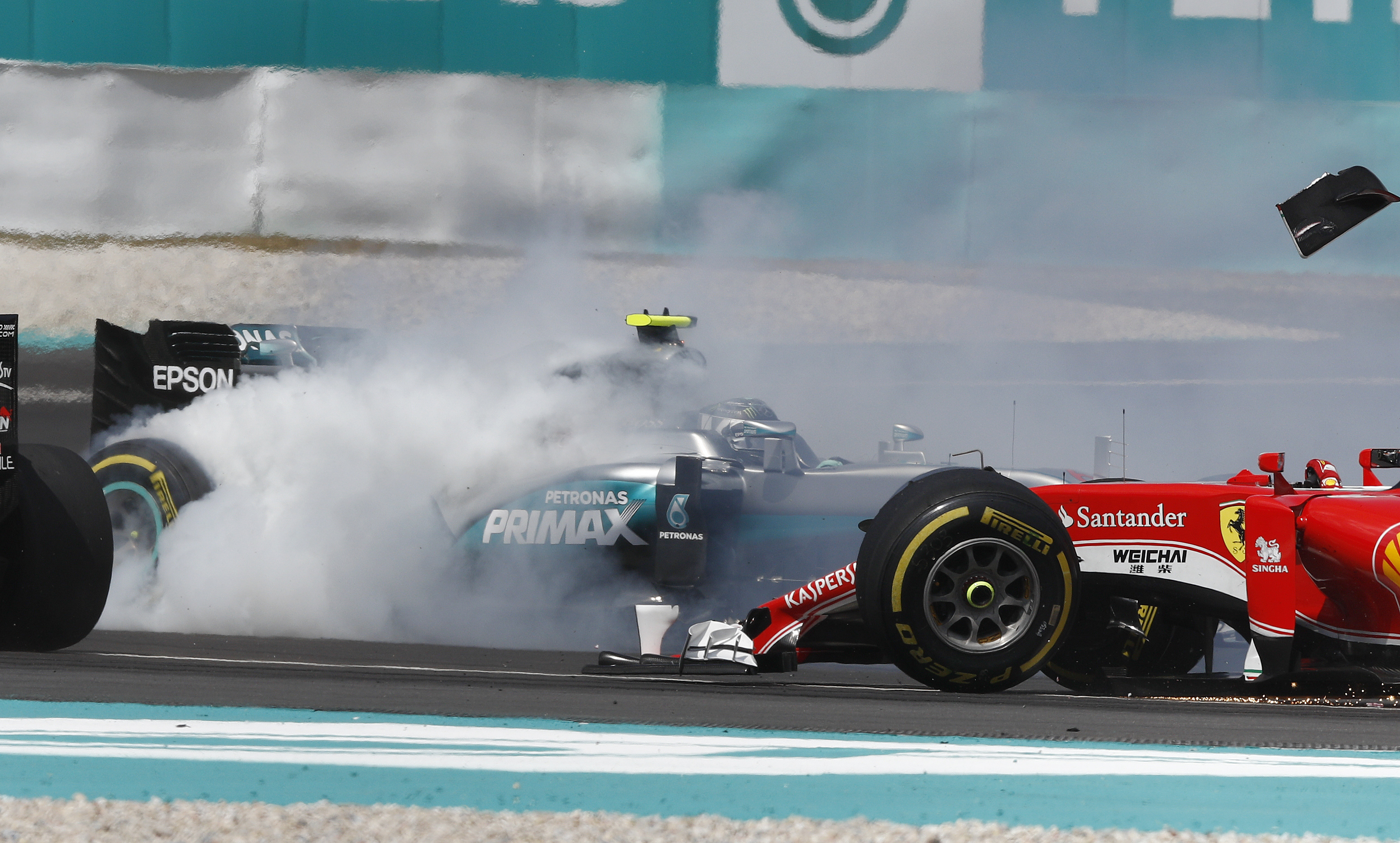 Vettel angers rivals with first-corner collision