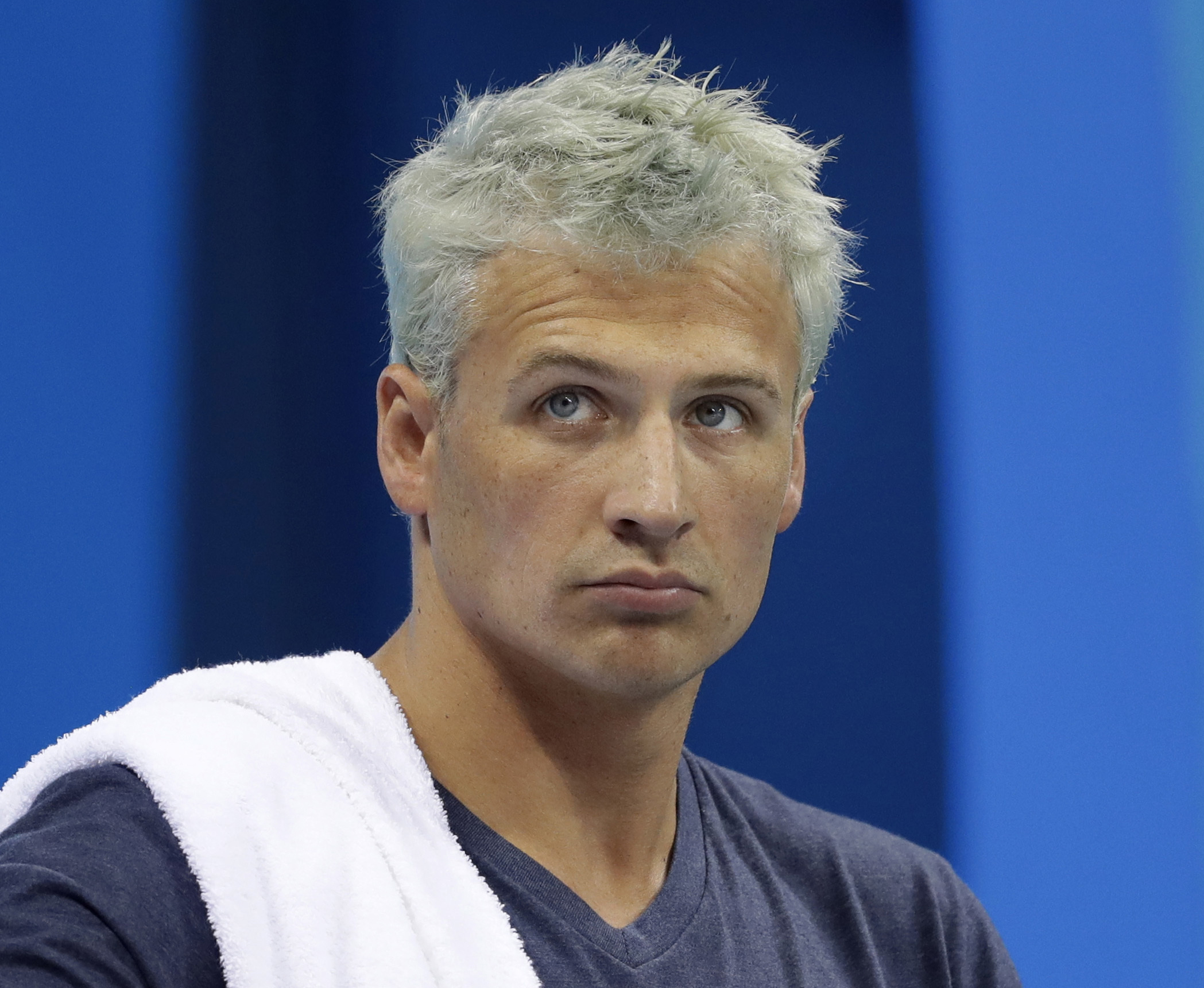 Ryan Lochte leans on Vanilla Ice for support