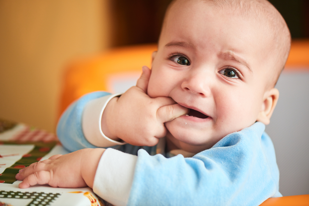 FDA warns parents against using teething tablets and gels