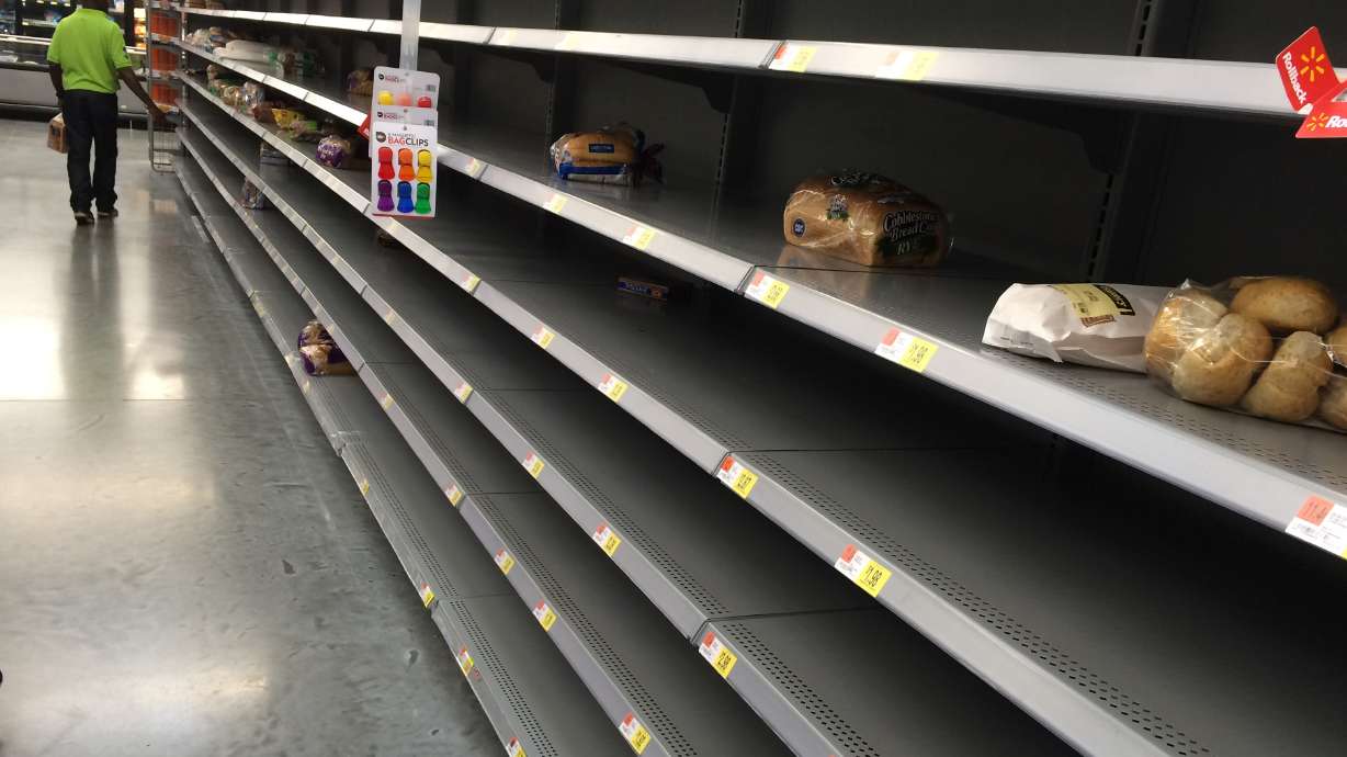 Hurricane party breaks out as Matthew misses Fort Lauderdale