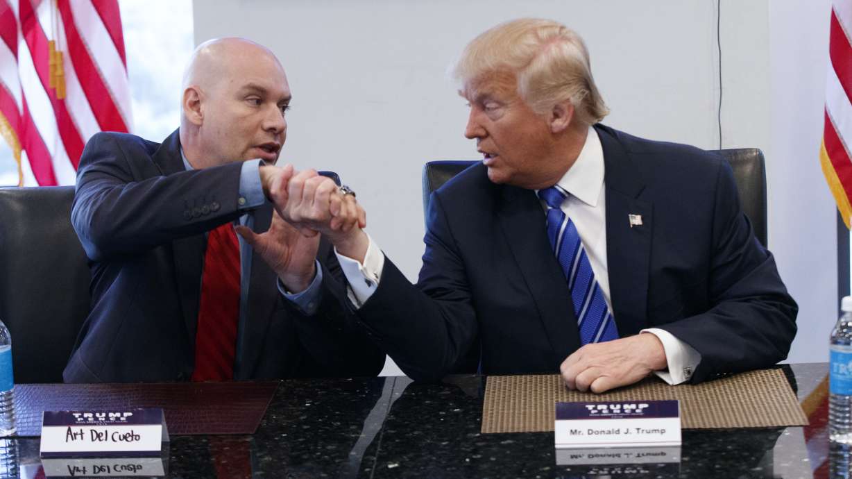 The Latest: Utah's Lee calls on Trump to quit after apology