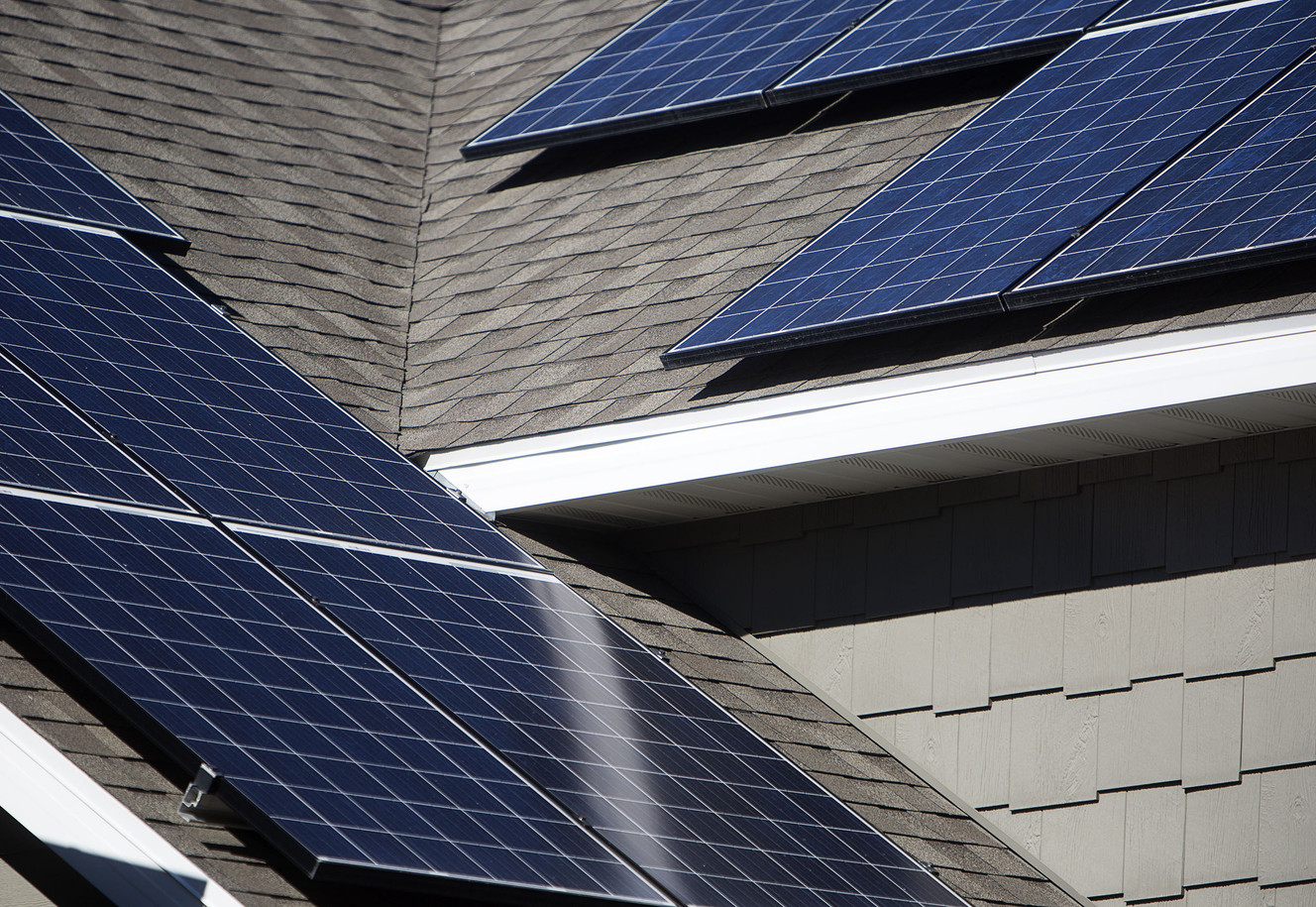 State utility commission weighs approval of rooftop solar agreement
