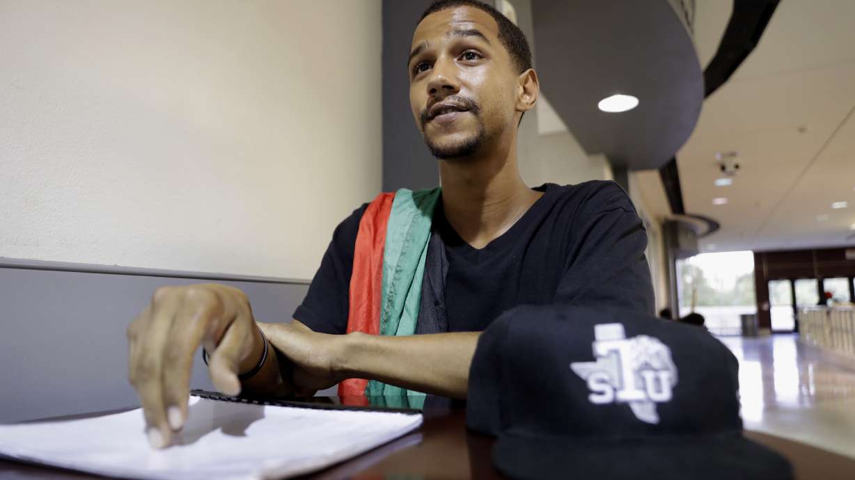 Bail practices in Texas' biggest county under scrutiny