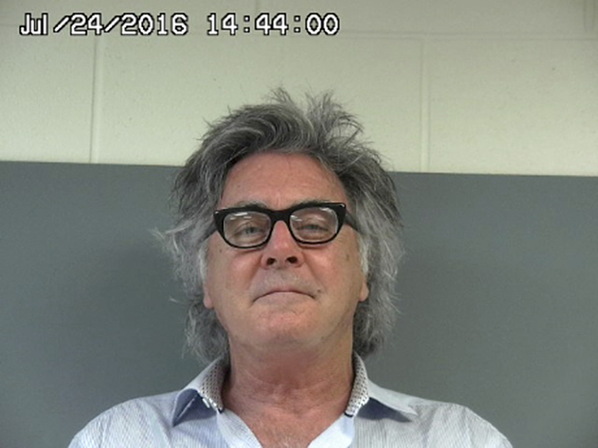 Large jury pool planned for Ohio mayor's trial