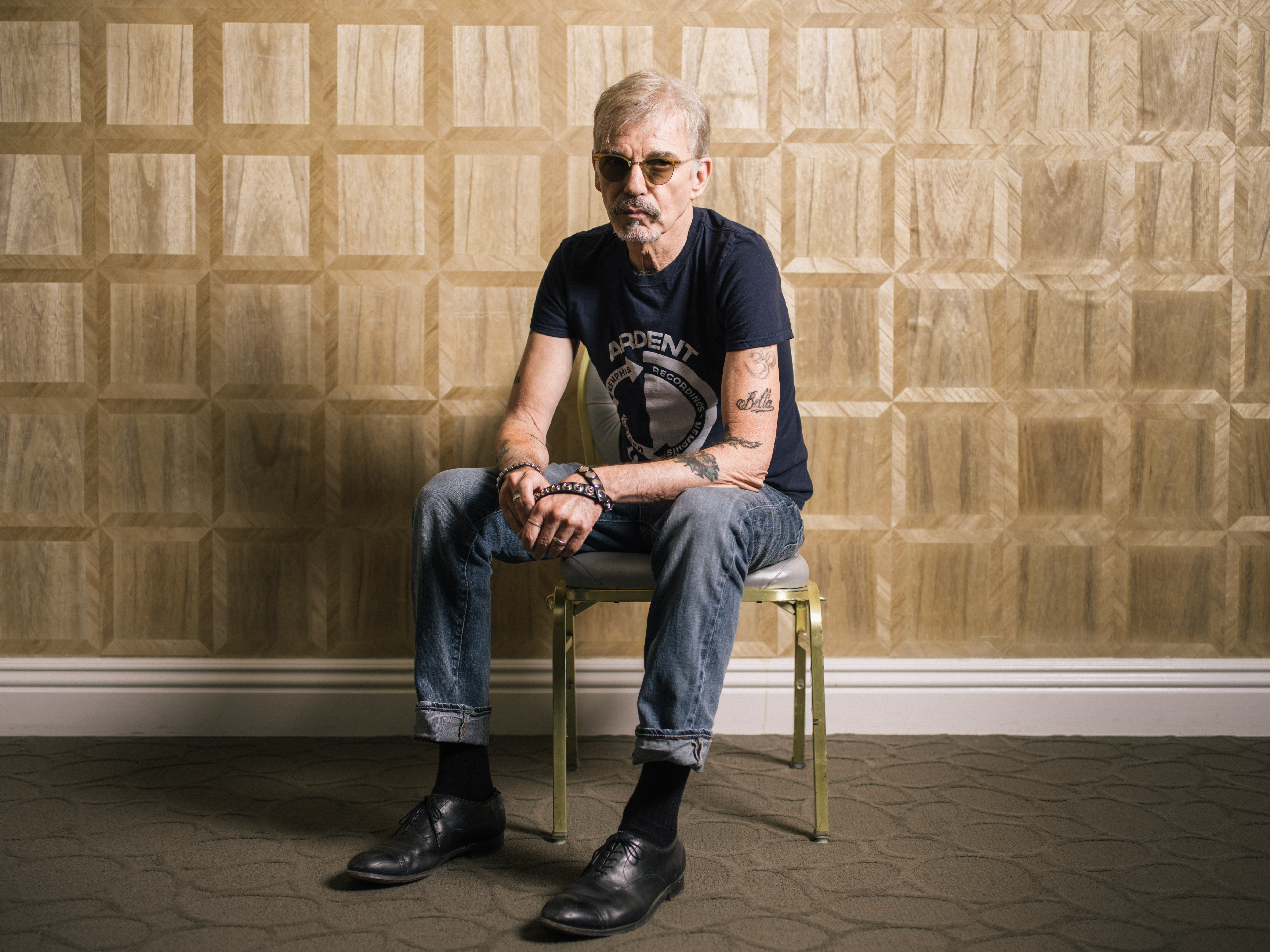 Billy Bob Thornton takes 'Goliath' outsider role to heart