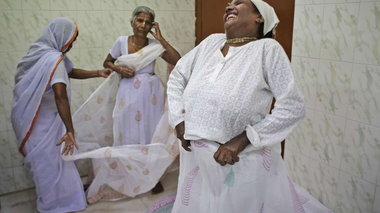 AP PHOTOS: Fashion show highlights progress for India widows