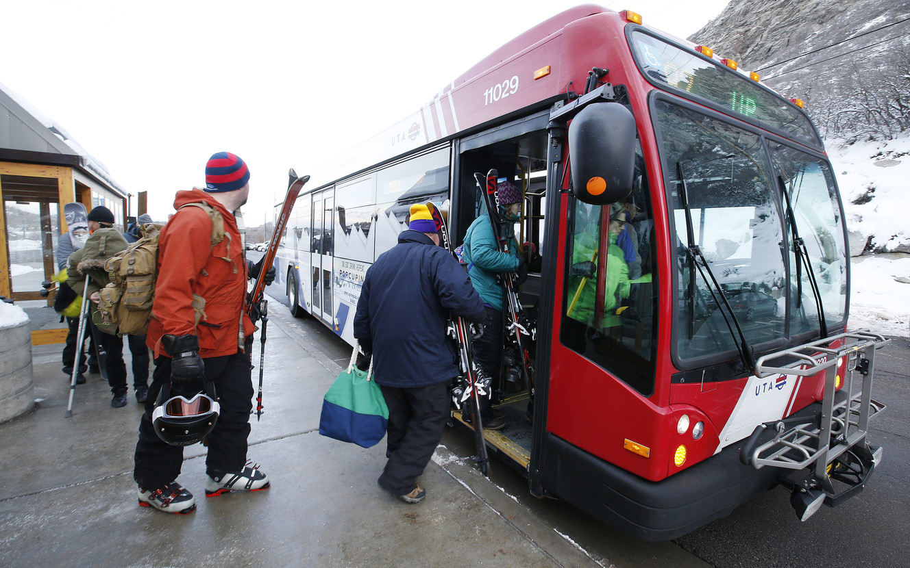 UTA board to consider expanded ski bus service