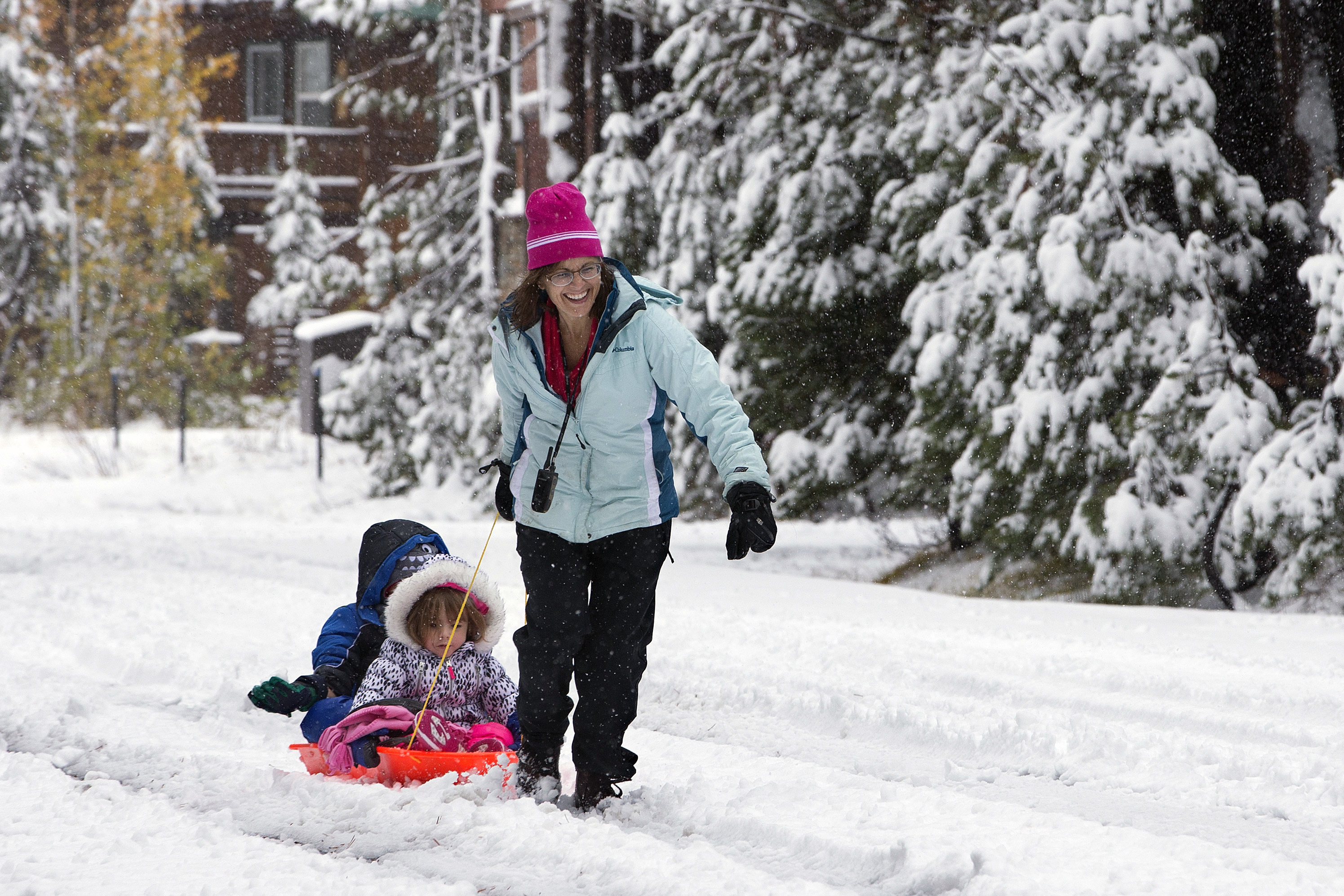 California's Sierra Nevada sees snowfall