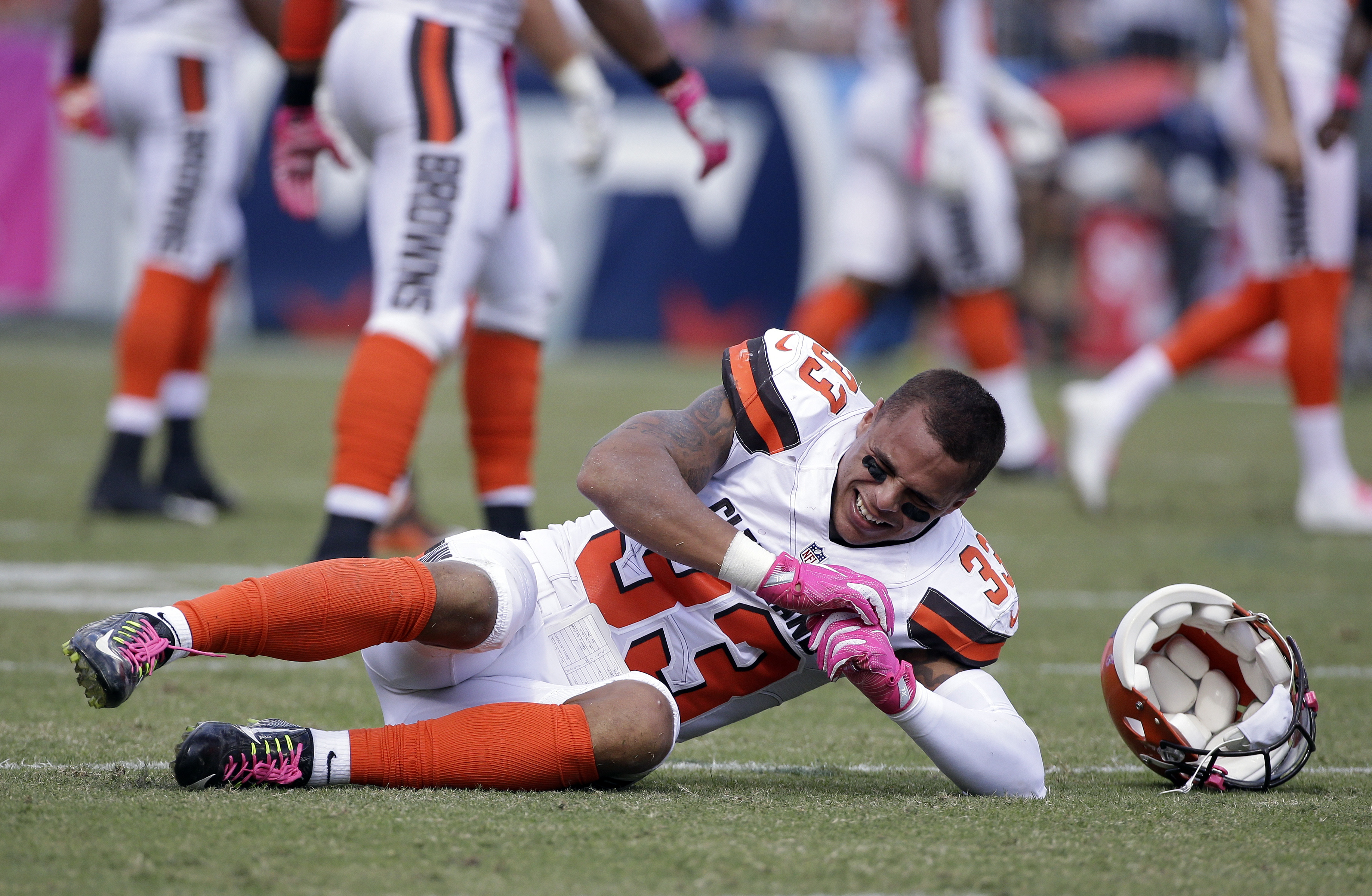 Browns' Pryor blasts Titans' Andrews for bragging about hit