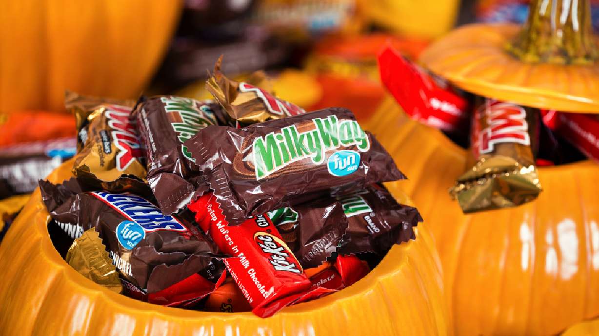 A dietitian's perspective on how to handle Halloween candy