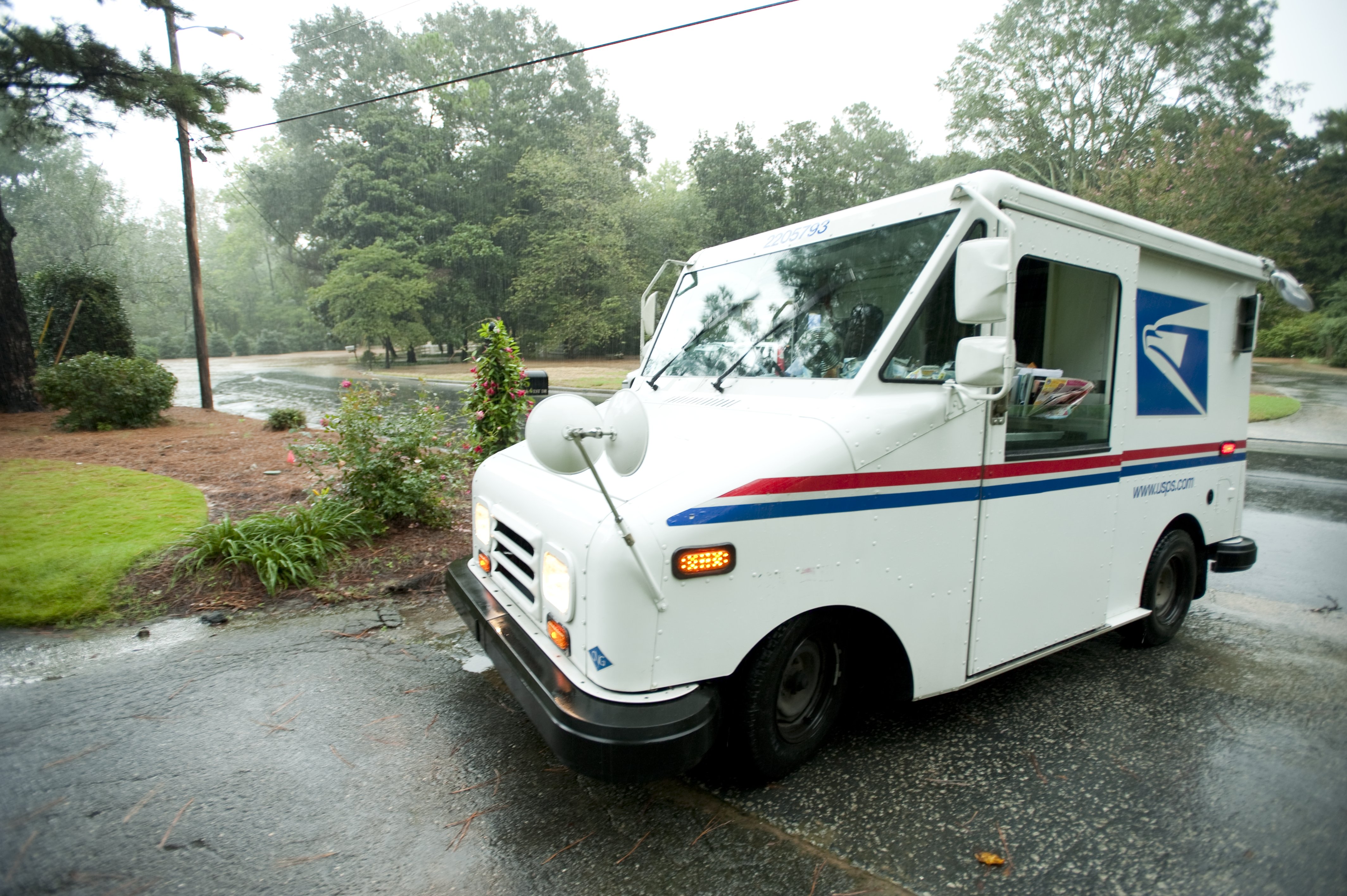Mail, packages and post office boxes: Thanking Utah's Unexpected Heroes in the USPS