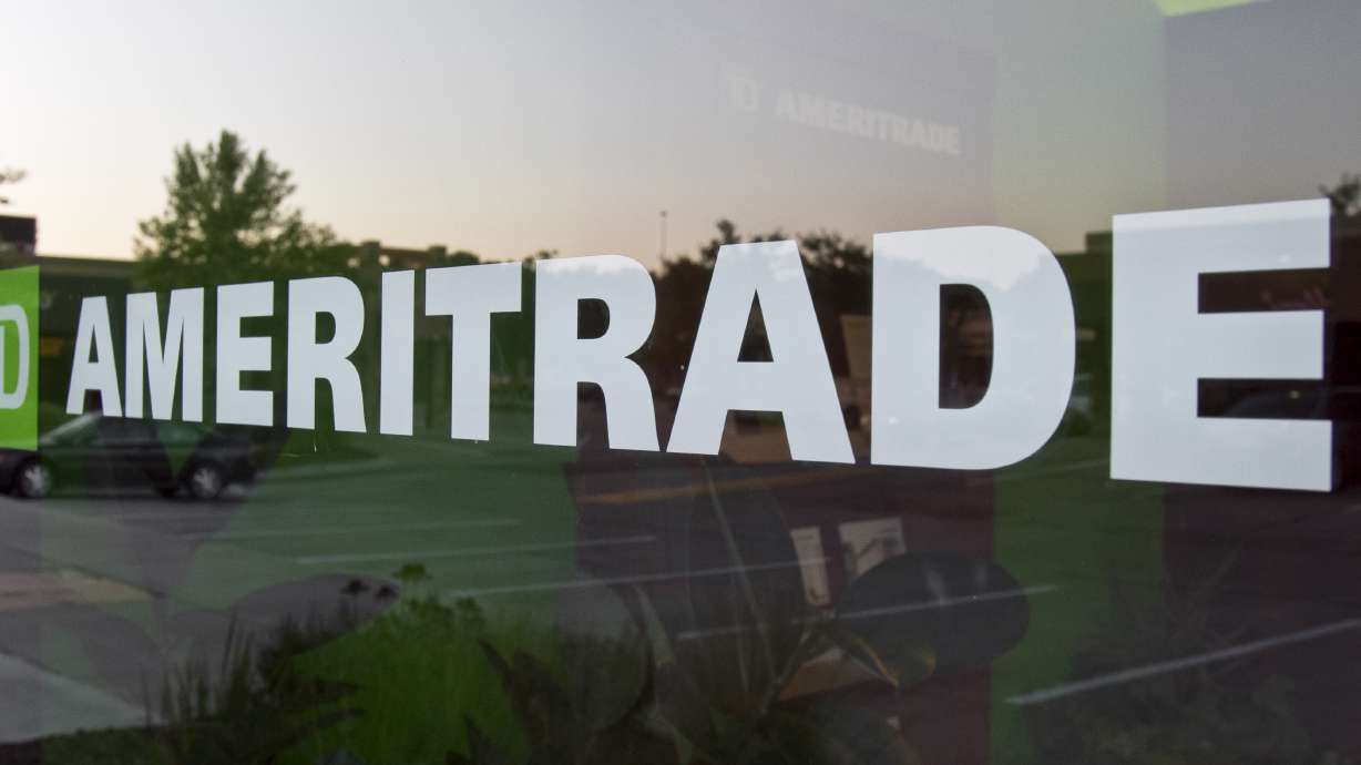 TD Ameritrade to buy Scottrade in $4B cash-and-stock deal