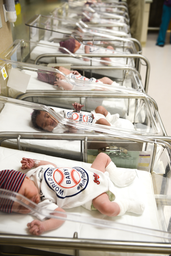 Cleveland Indians get boost from newborn babies in onesies