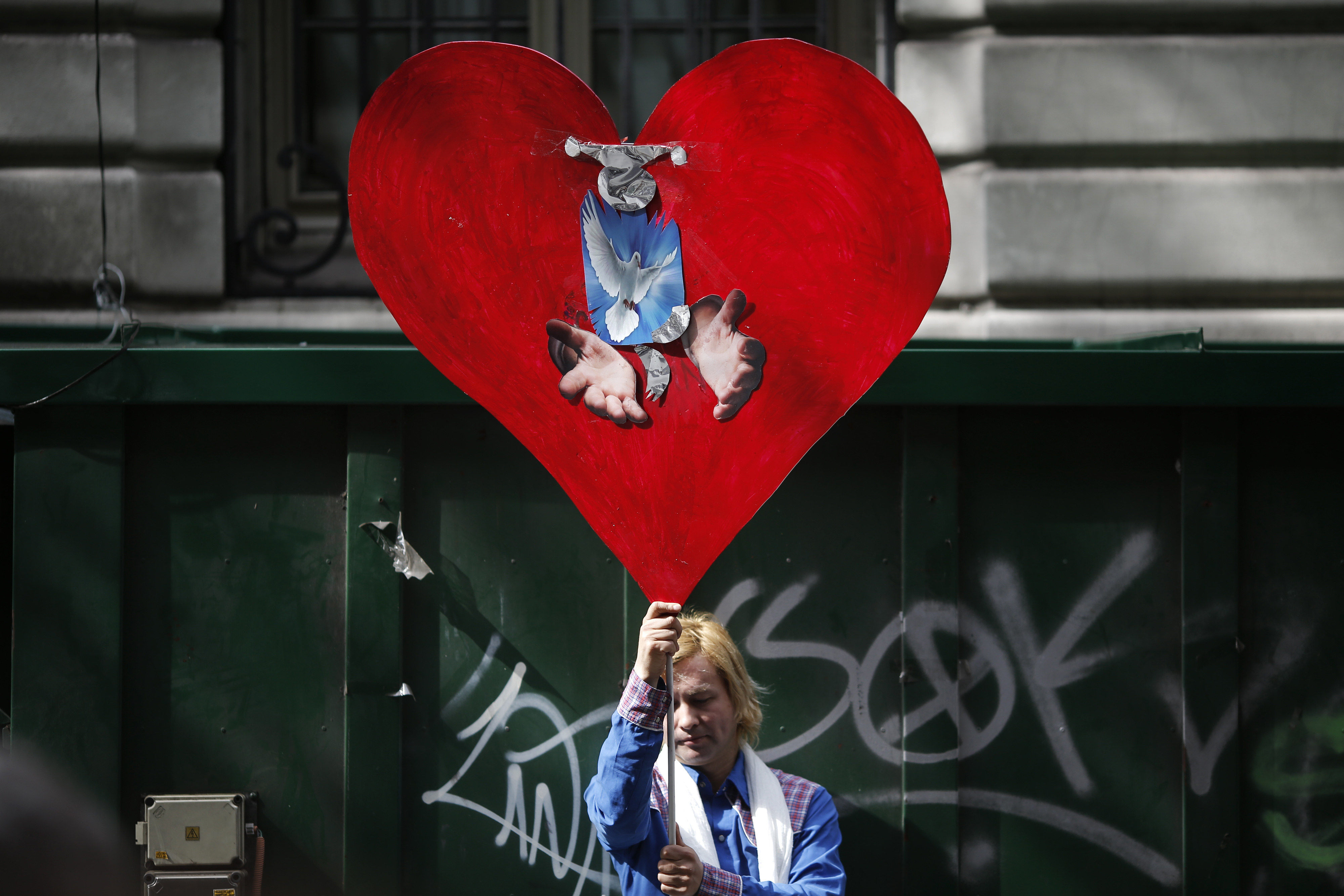 Argentina ex-leader Fernandez in court over corruption case