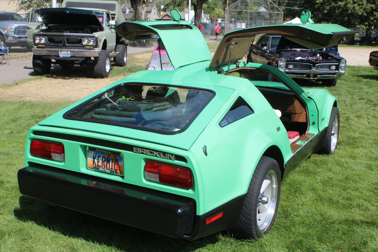 Roy man rebuilds 2 unique vehicles