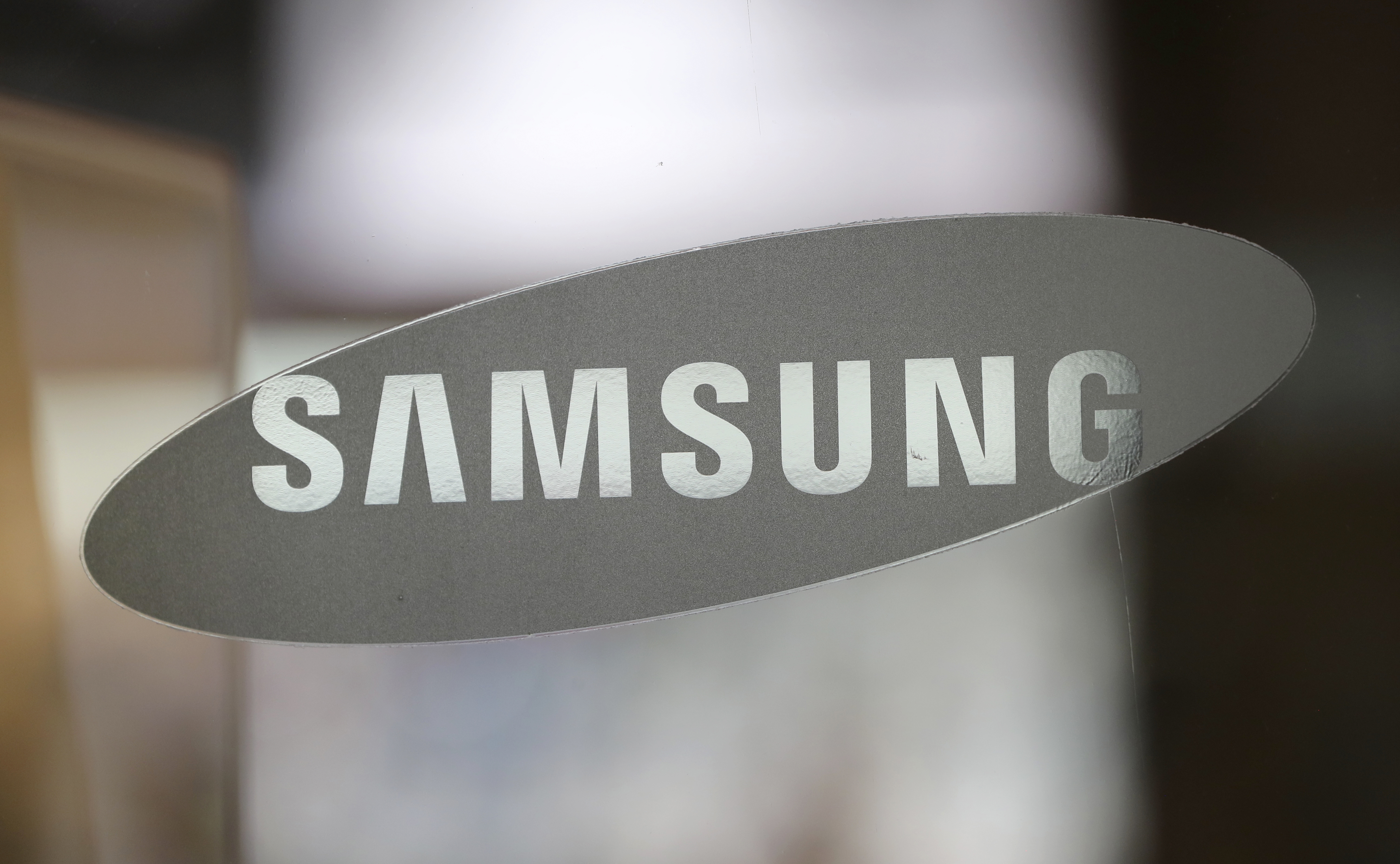 New recall headache for Samsung: 3M washing machines