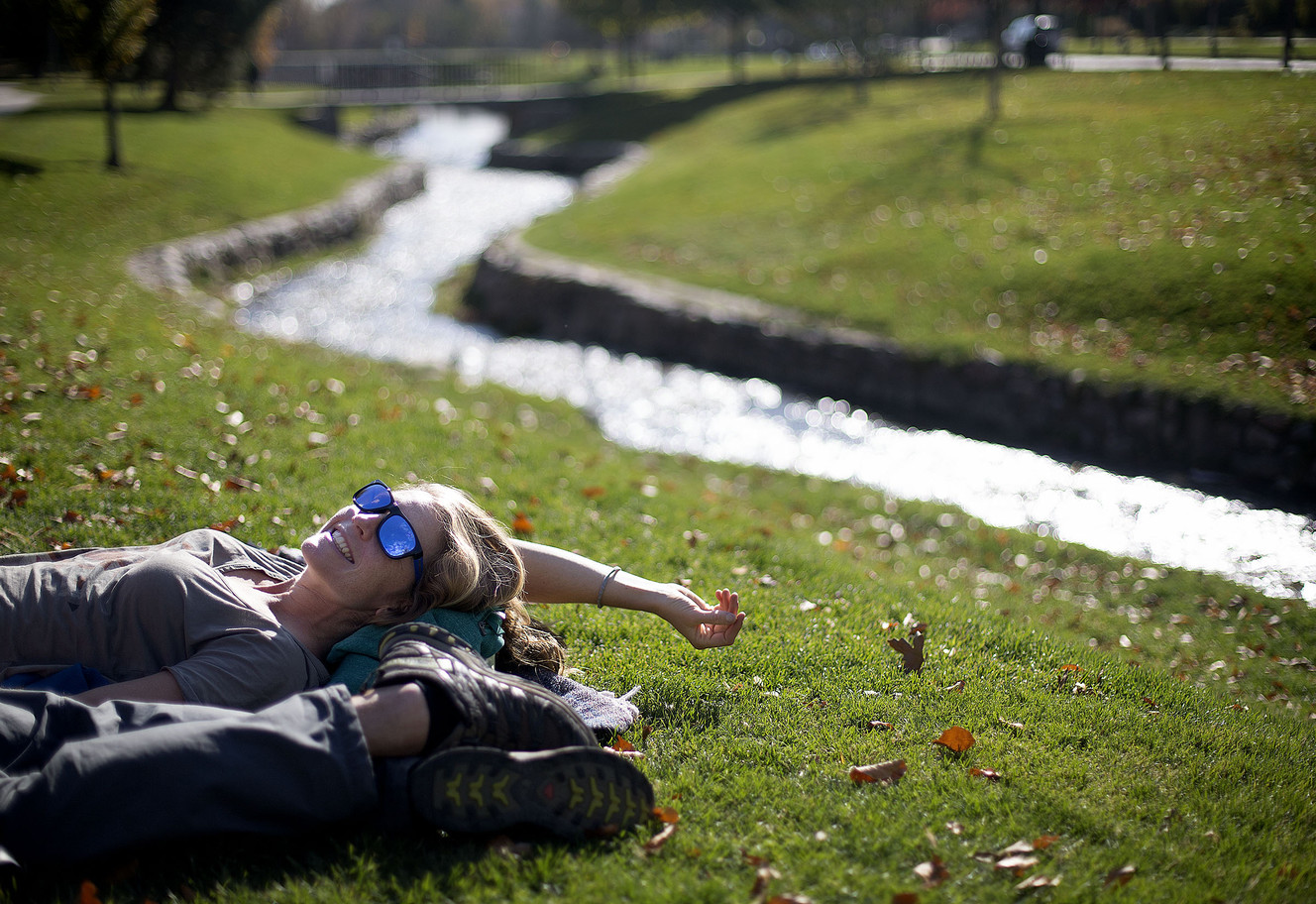 Temperate fall weather no good for snowpack