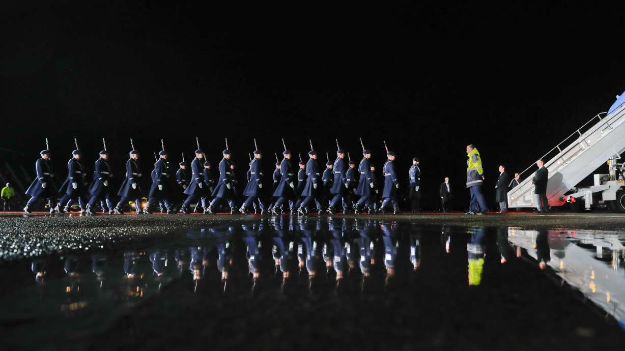 Obama, nudging Trump, says he must 'stand up' to Russia