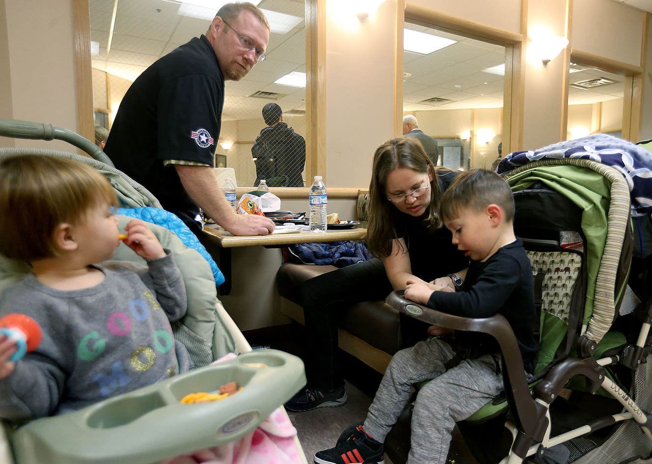 Draper family honored for military service with free groceries for a year