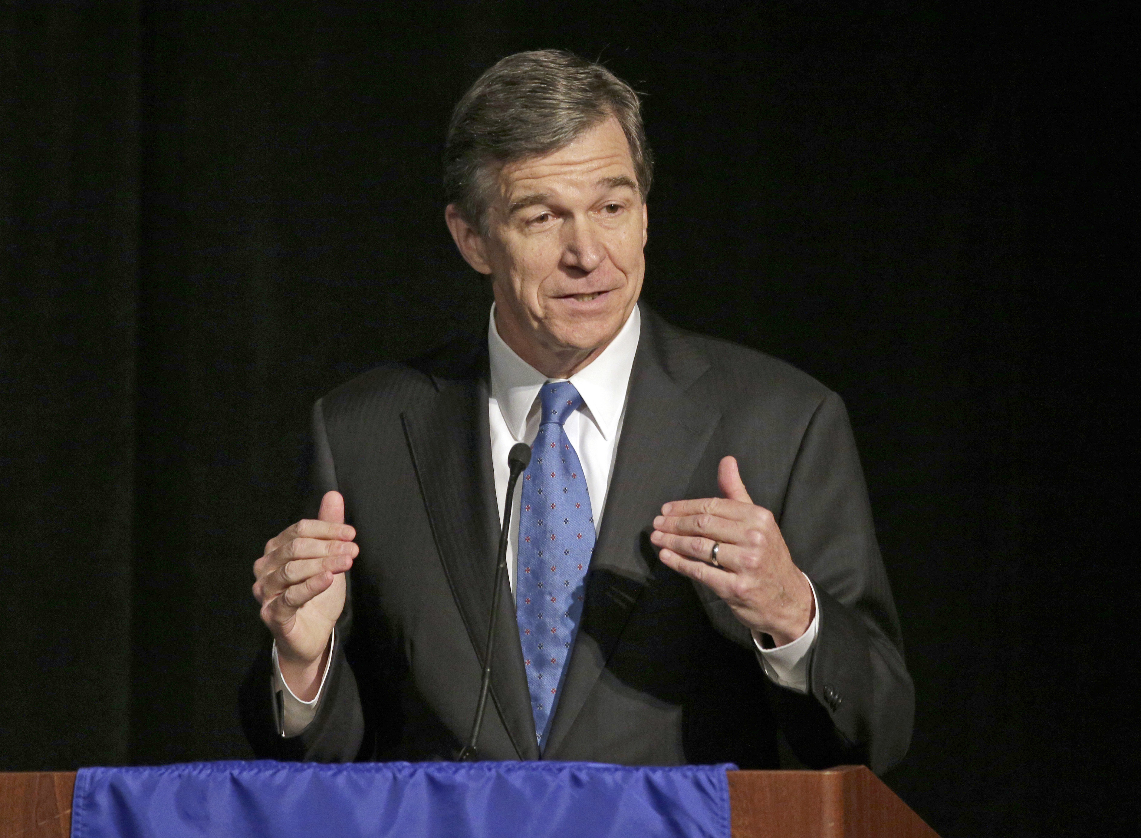 Democrat's lead widens in North Carolina governor's race