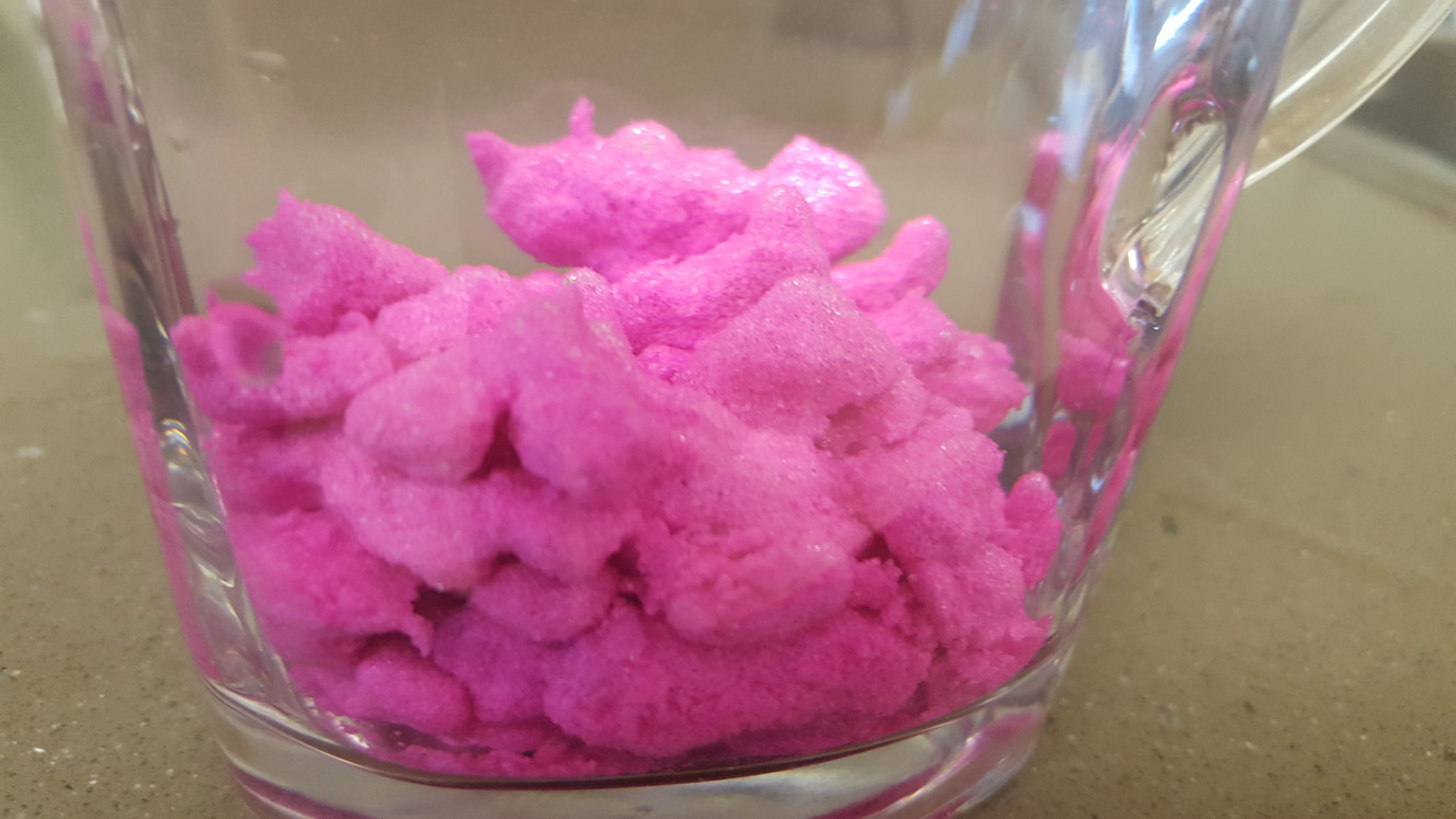 5 STEM activities you can do at home with 6 supplies or less