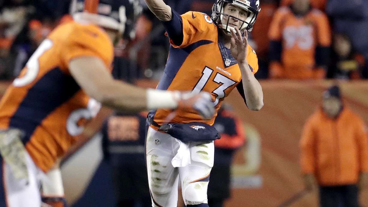 Trevor Siemian in a walking boot, misses practice