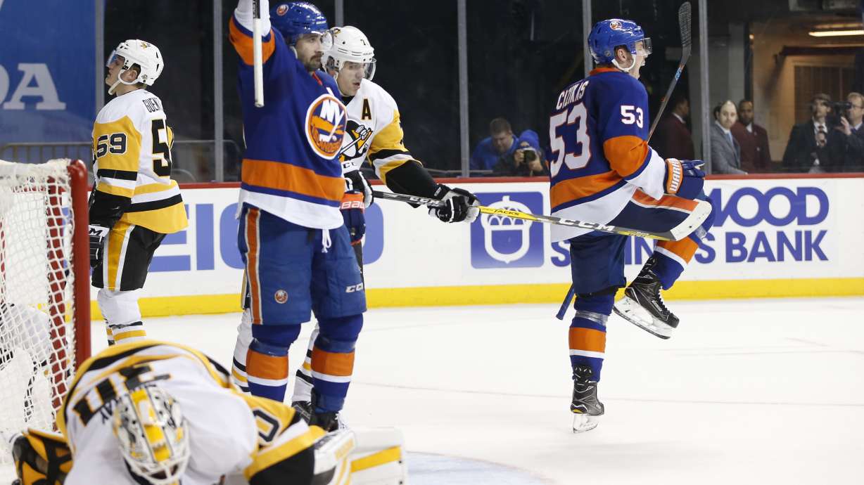 Lee scores with 27 seconds left, Islanders beat Penguins 5-3