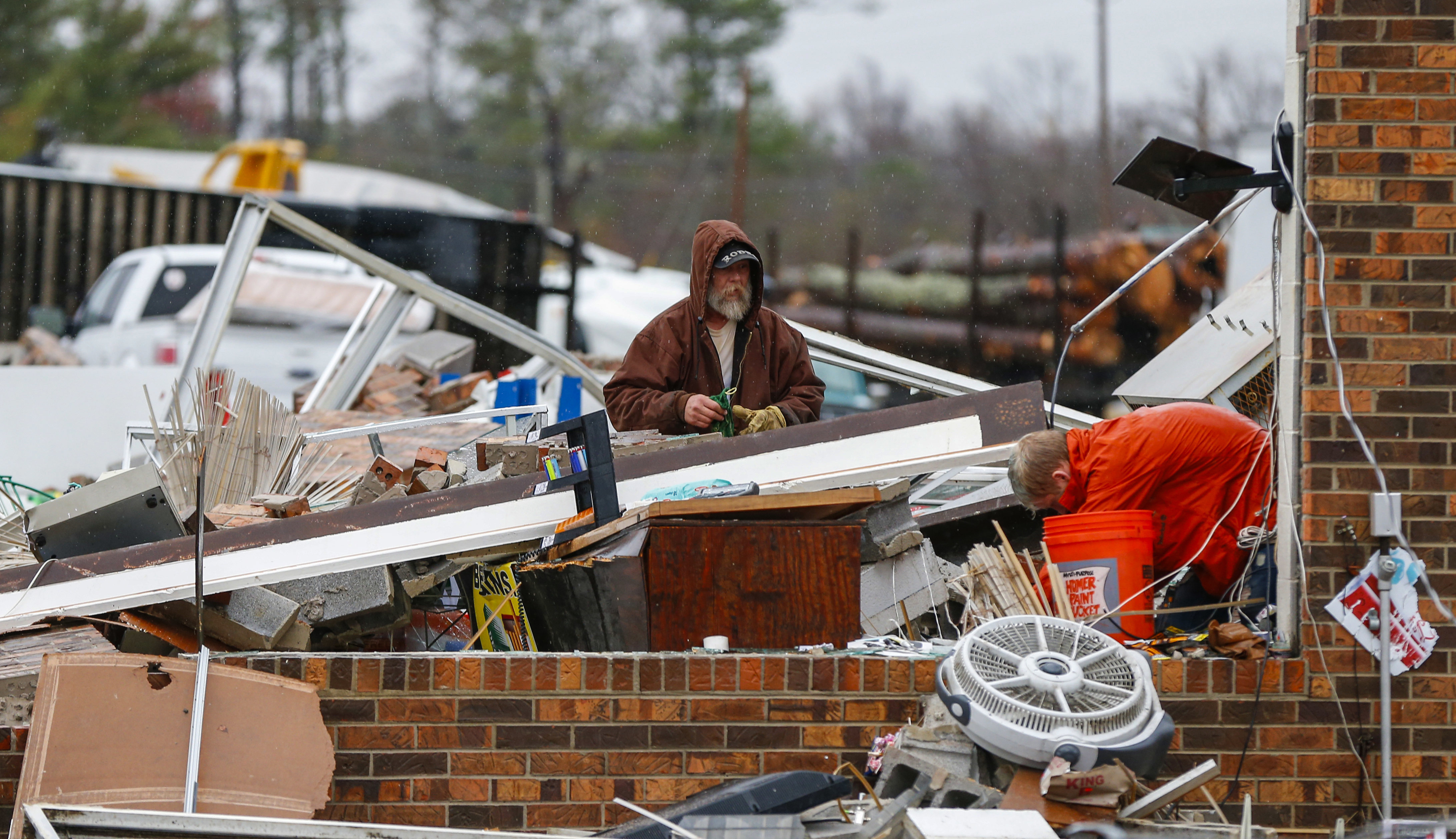 Study: Biggest tornado outbreaks are spawning more twisters