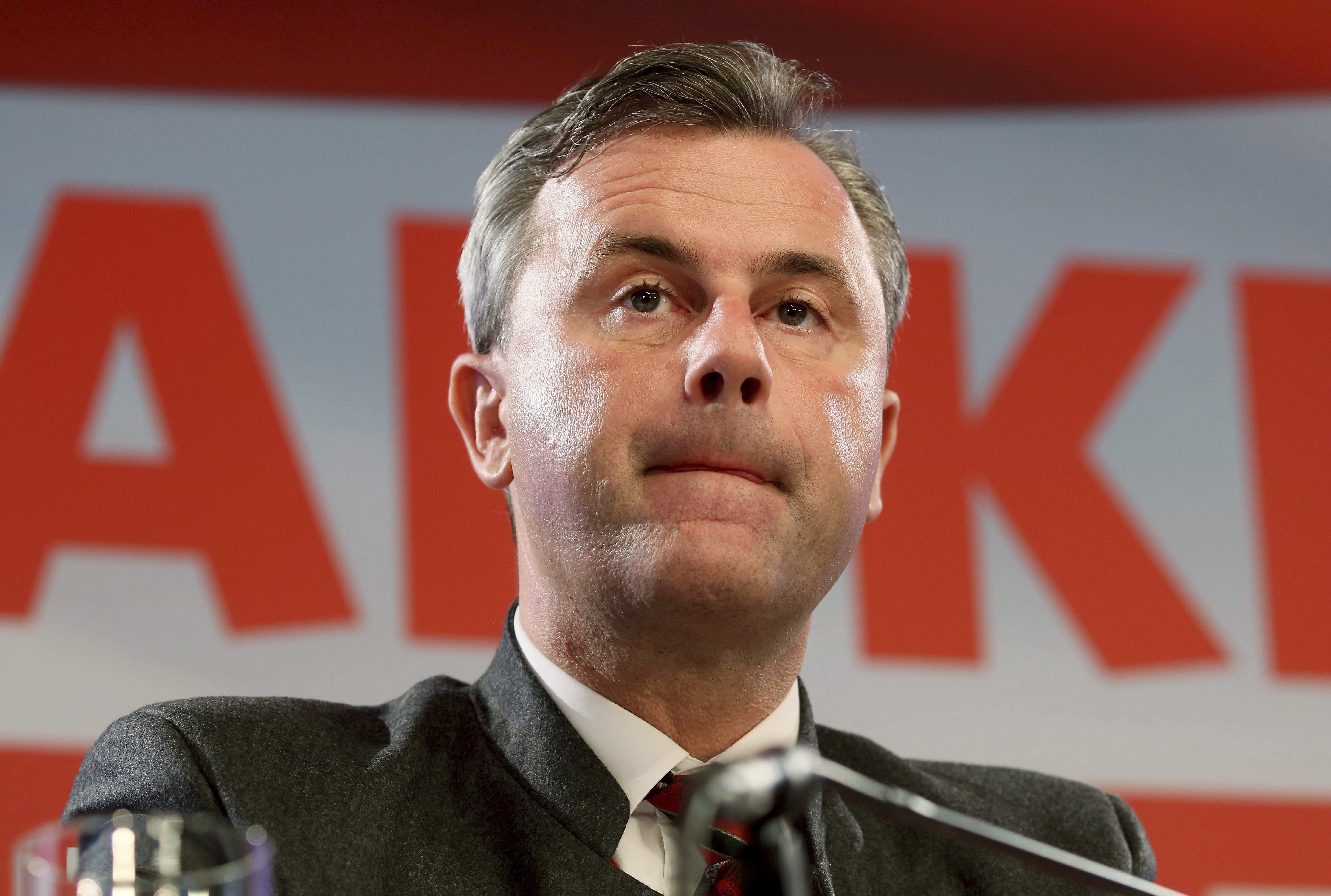 Austrian right-winger Hofer plans 2022 run for presidency