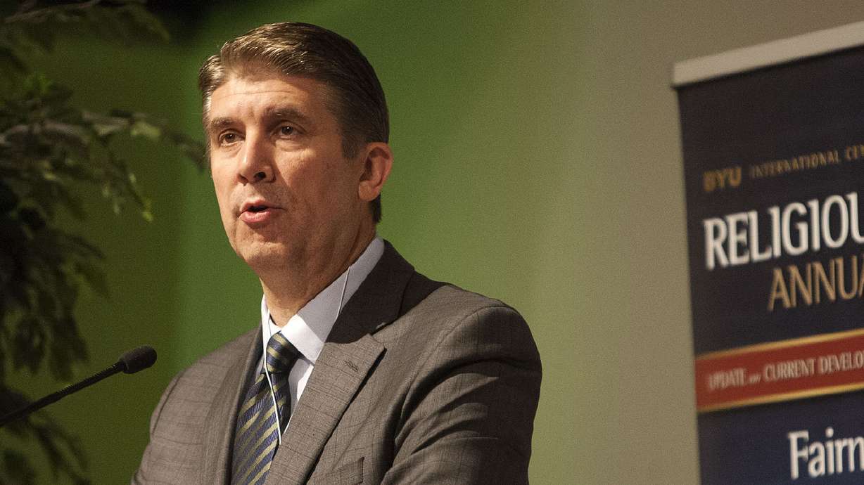 UVU president named Executive of the Year by education news service