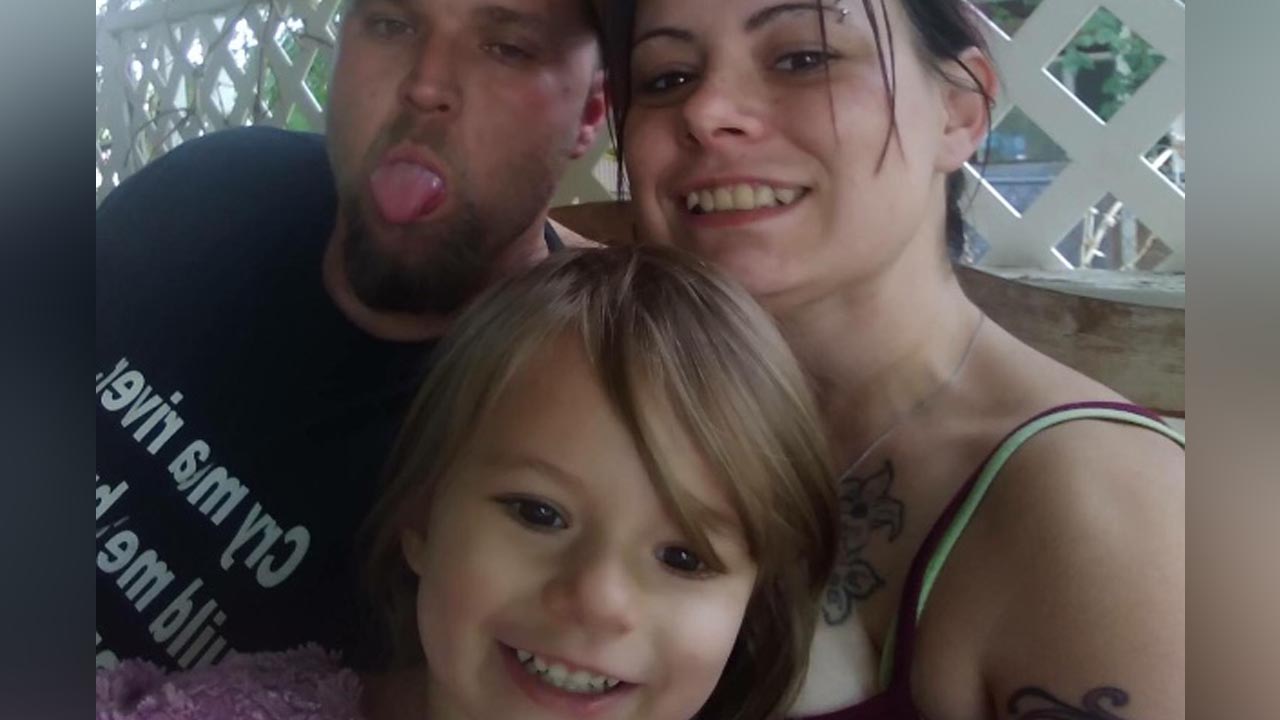 Friends trying to help injured woman whose daughter died in fire