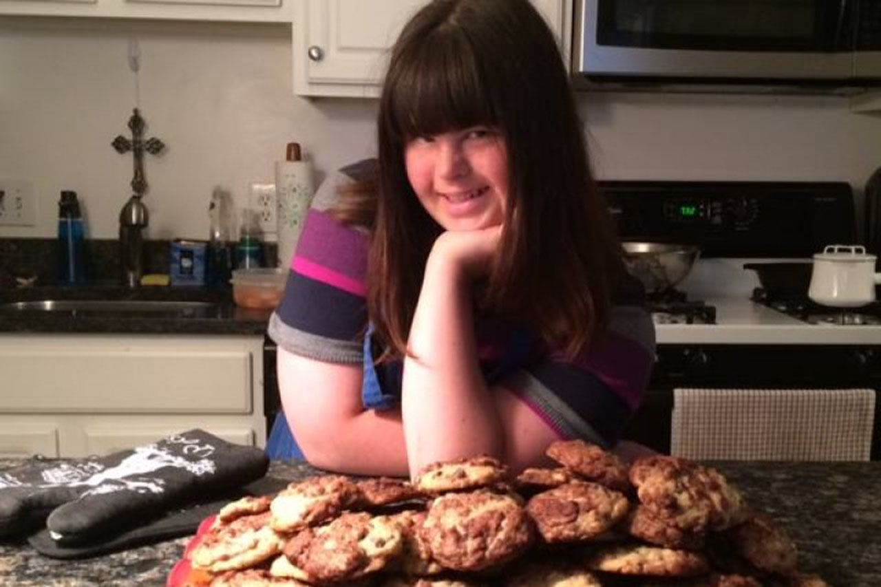 Woman with Down syndrome starts bakery, thousands of orders stream in