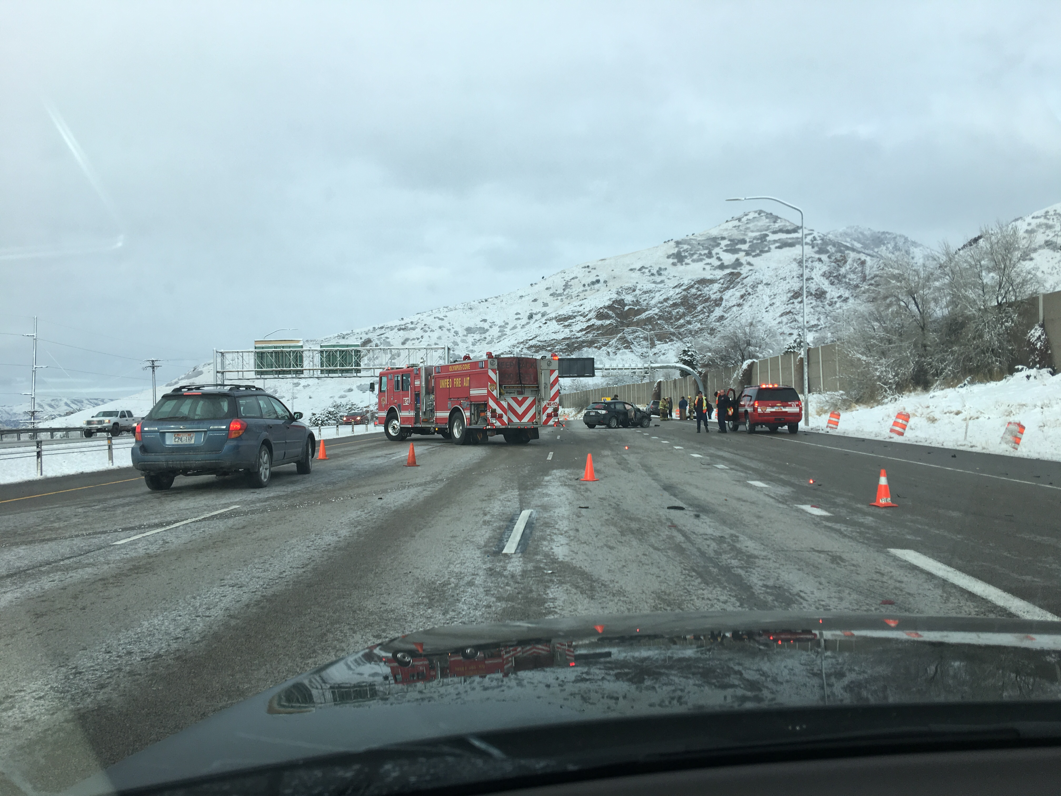 User submitted: Winter scenes and accidents on slick roads