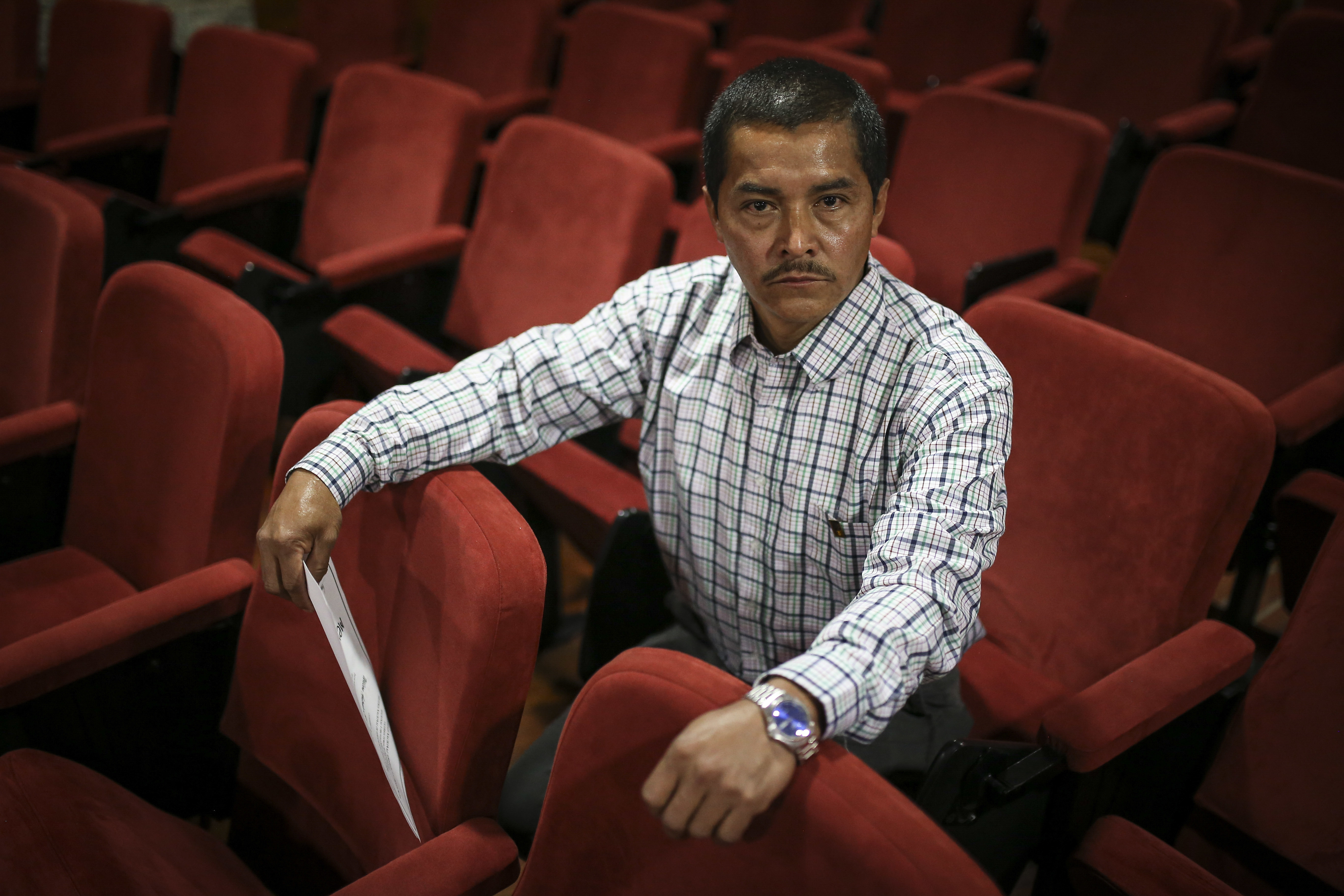 Colombian rebels fear for safety after they rejoin society