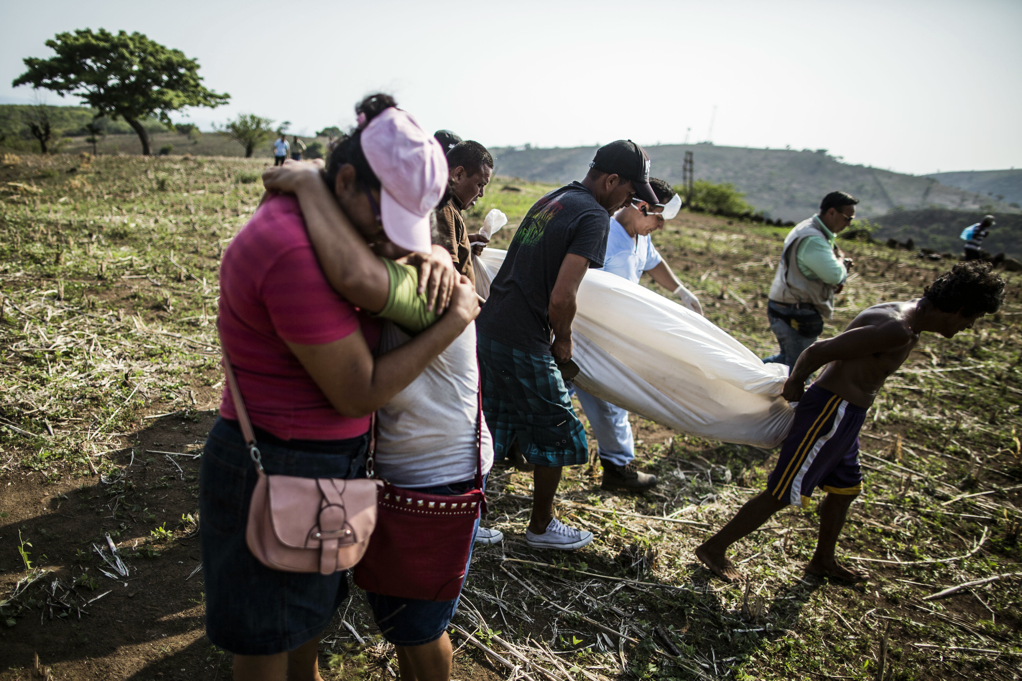 Homicides fall in El Salvador, but remains among deadliest
