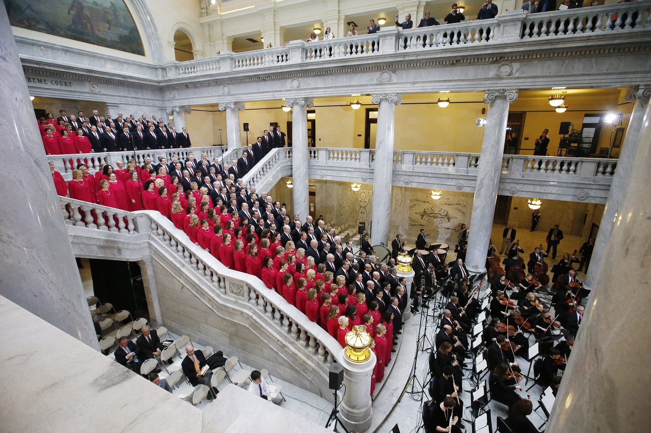Bagpipes, Mormon Tabernacle Choir usher in Herbert's new term at inauguration ceremony
