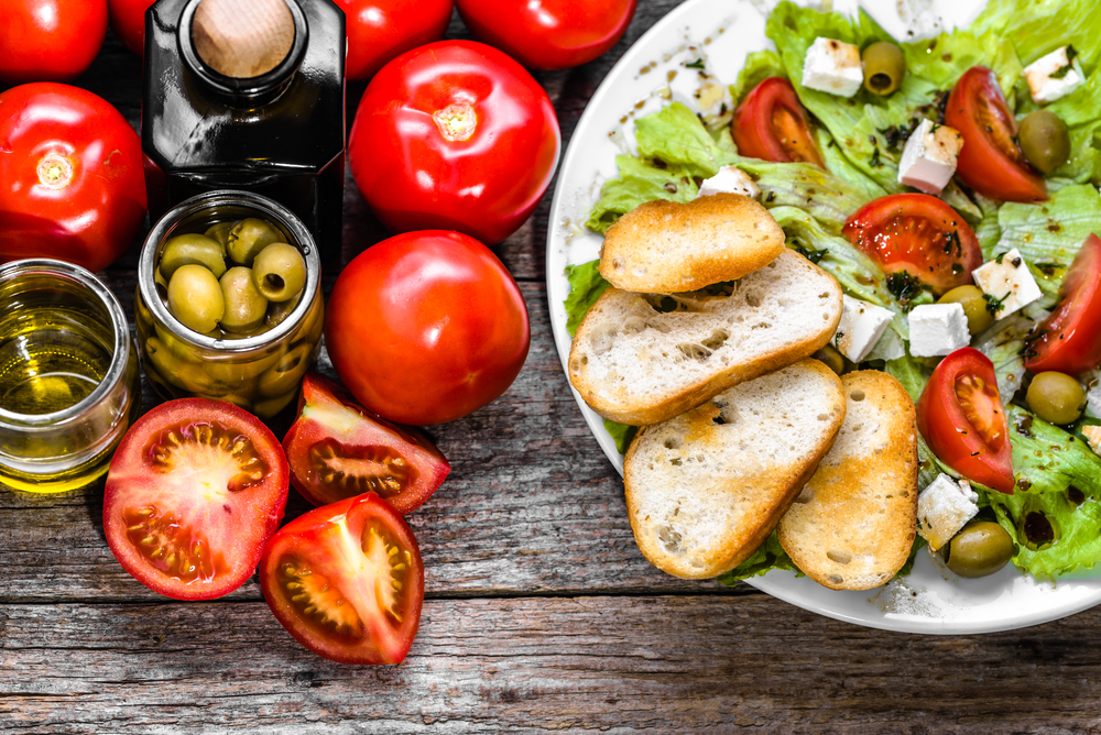 Eat Mediterranean diet for a healthier and younger brain, studies say