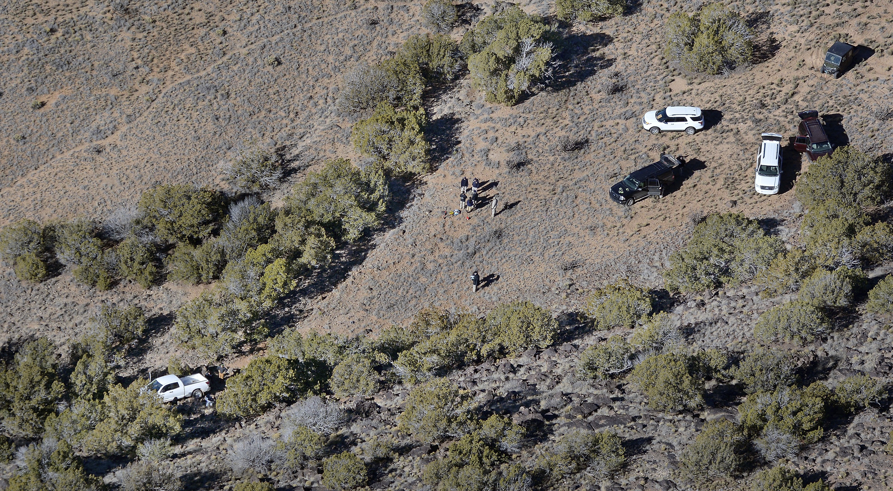 FBI awaits autopsies on 5 found dead in New Mexico