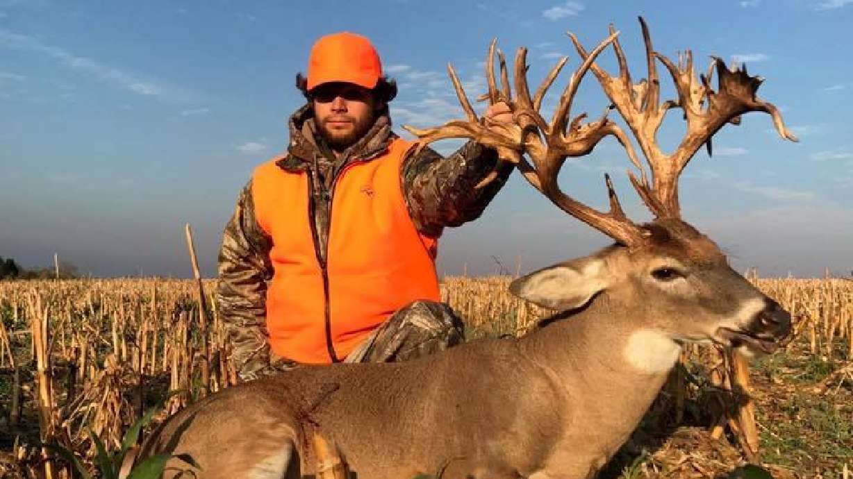 47-point buck from Tennessee likely a new world record