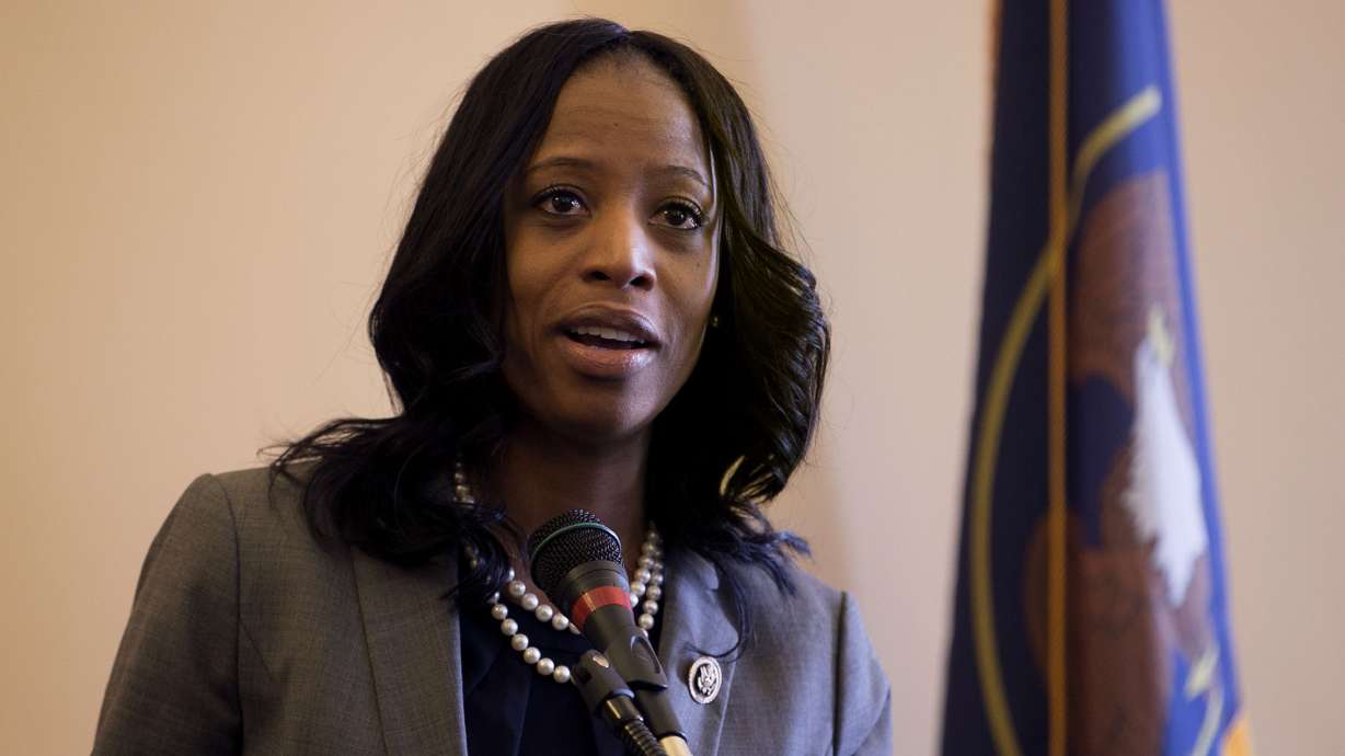 Jon Huntsman Sr., Mitt Romney among those helping to raise money for Rep. Mia Love