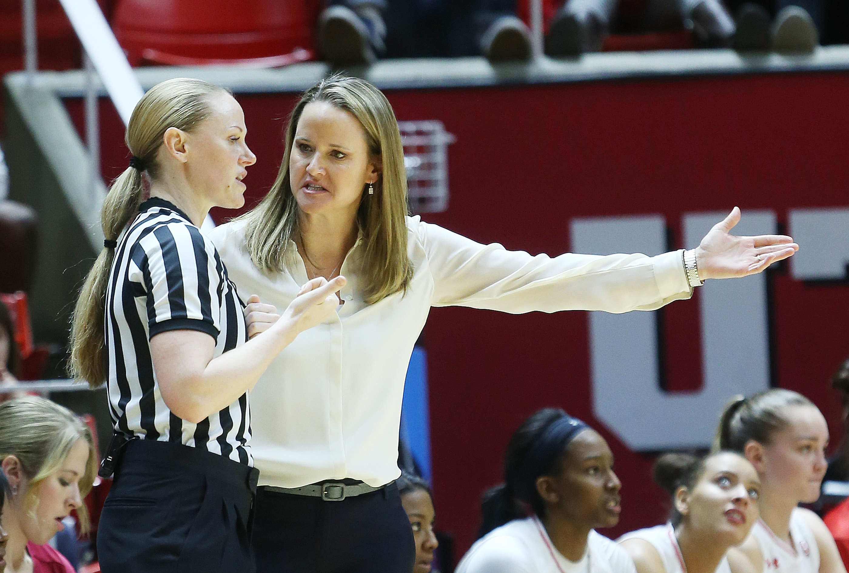 Utah Utes head coach Lynne Roberts protests a call in Salt Lake City on Jan. 15, 2017. The basketball team changed hotels while in the NCAA tournament earlier this year because of an incident in Idaho.