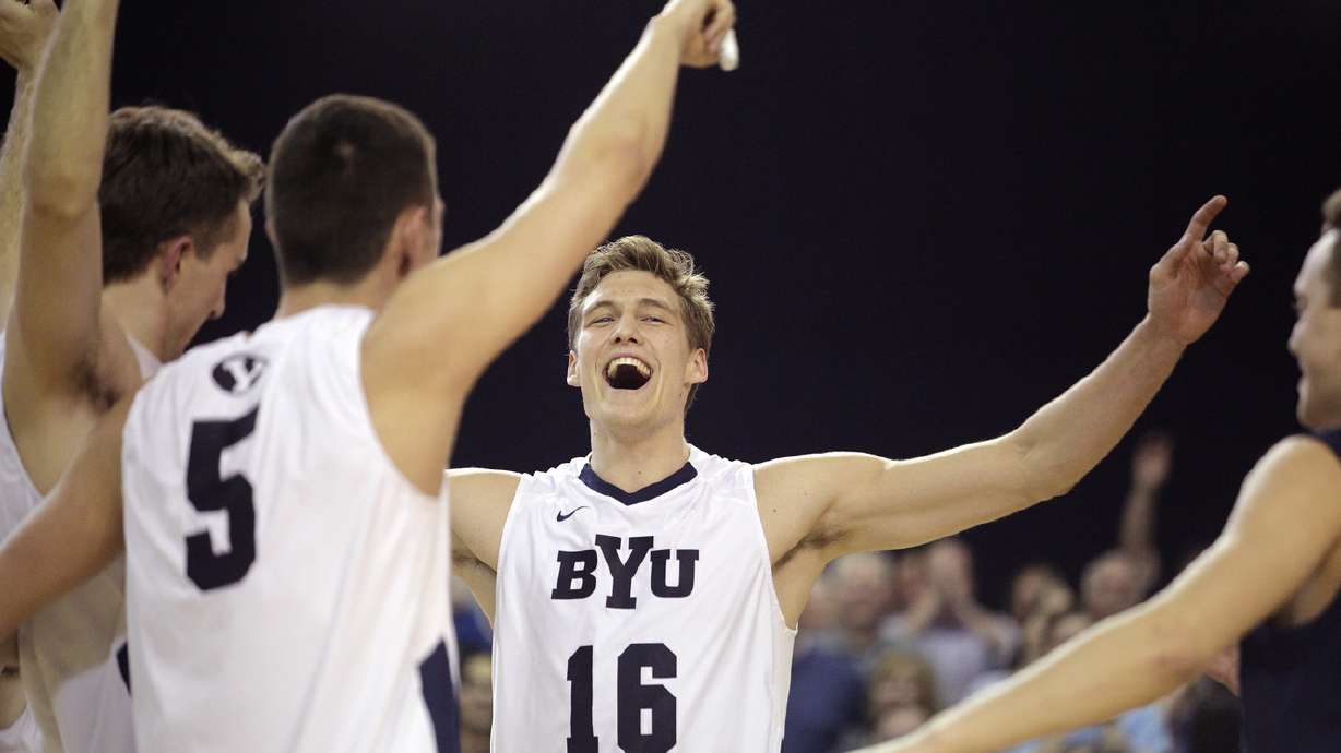 Dobbert leads valuable 2nd unit as No. 3 BYU men's volleyball reaches league play